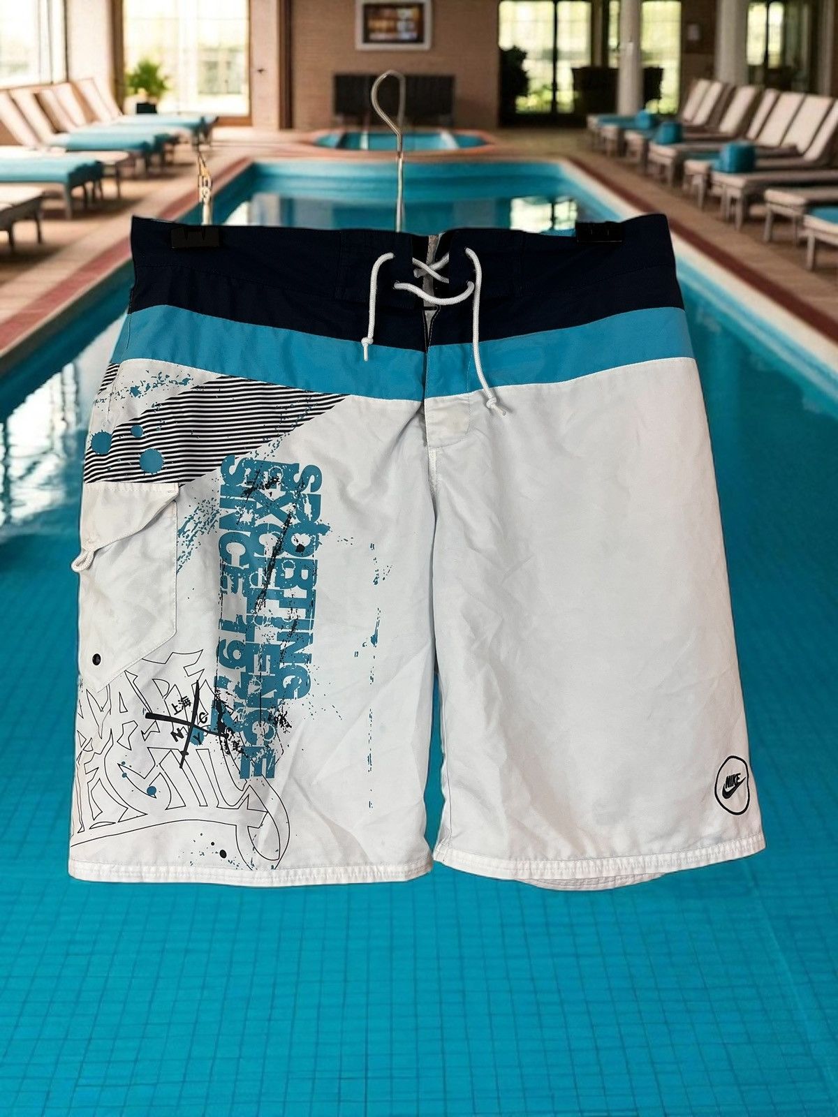 Nike Nike swimming trunks size XL Size US 36 / EU 52 - 1 Thumbnail