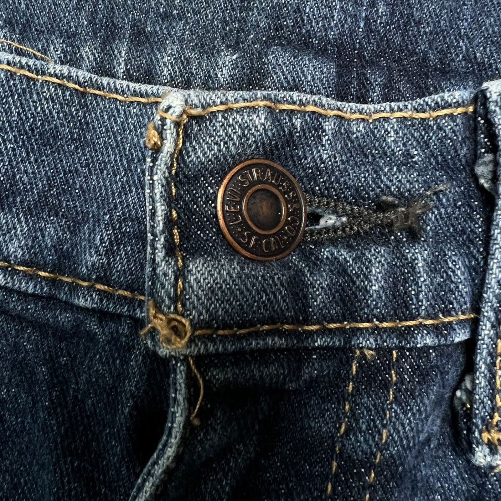 Levi's × Vintage Levi's 505 Jeans 32x30 Original Straight Leg Denim Pants Size US 32 / EU 48 - 2 Thumbnail