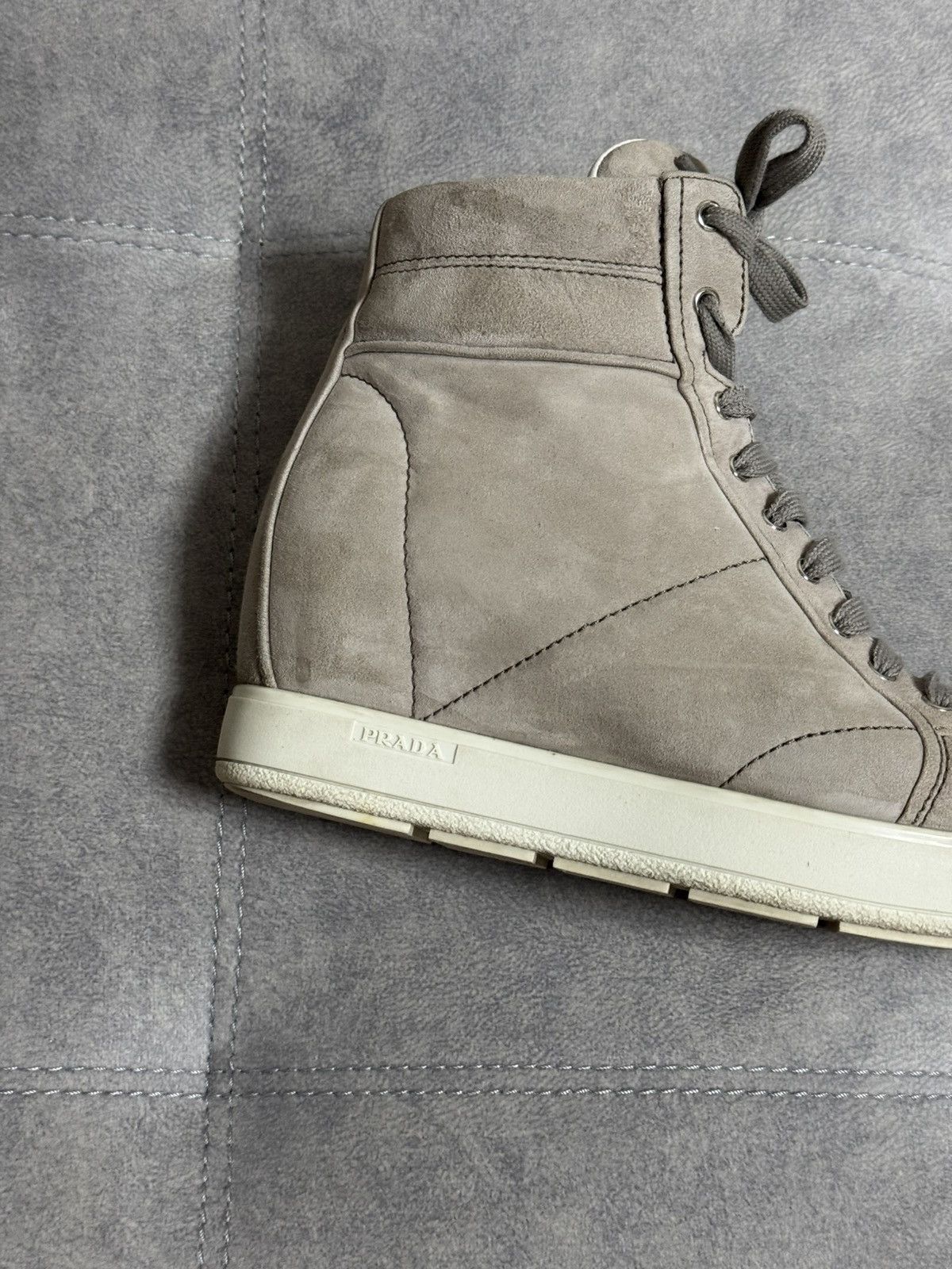 Prada Prada Women's Suede High Top Wedge Half Ankle Boots Z4112 Size US 7.5 / IT 37.5 - 15 Thumbnail