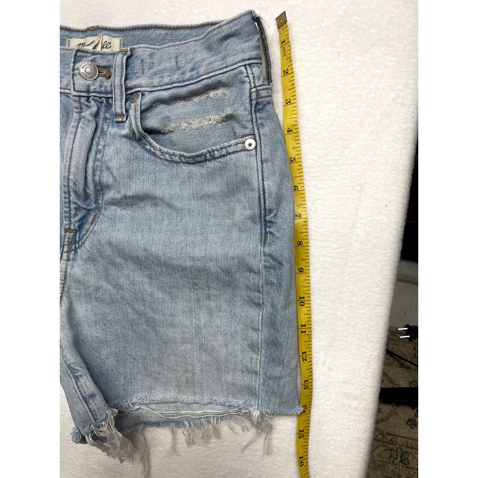 Madewell Madewell Women’s Size 24 High-Rise Denim Jean Shorts Size 42" / US 20 - 10 Thumbnail