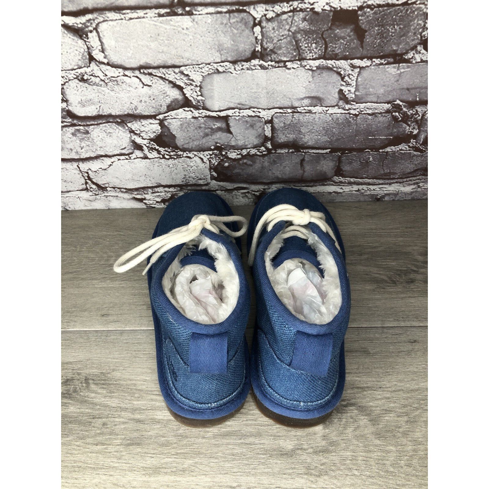 Ugg UGG Neumel Blue Fabric Fur WHT Lace Up Chukka Boots Men Sz 4 Size US 10 / EU 43 - 5 Thumbnail