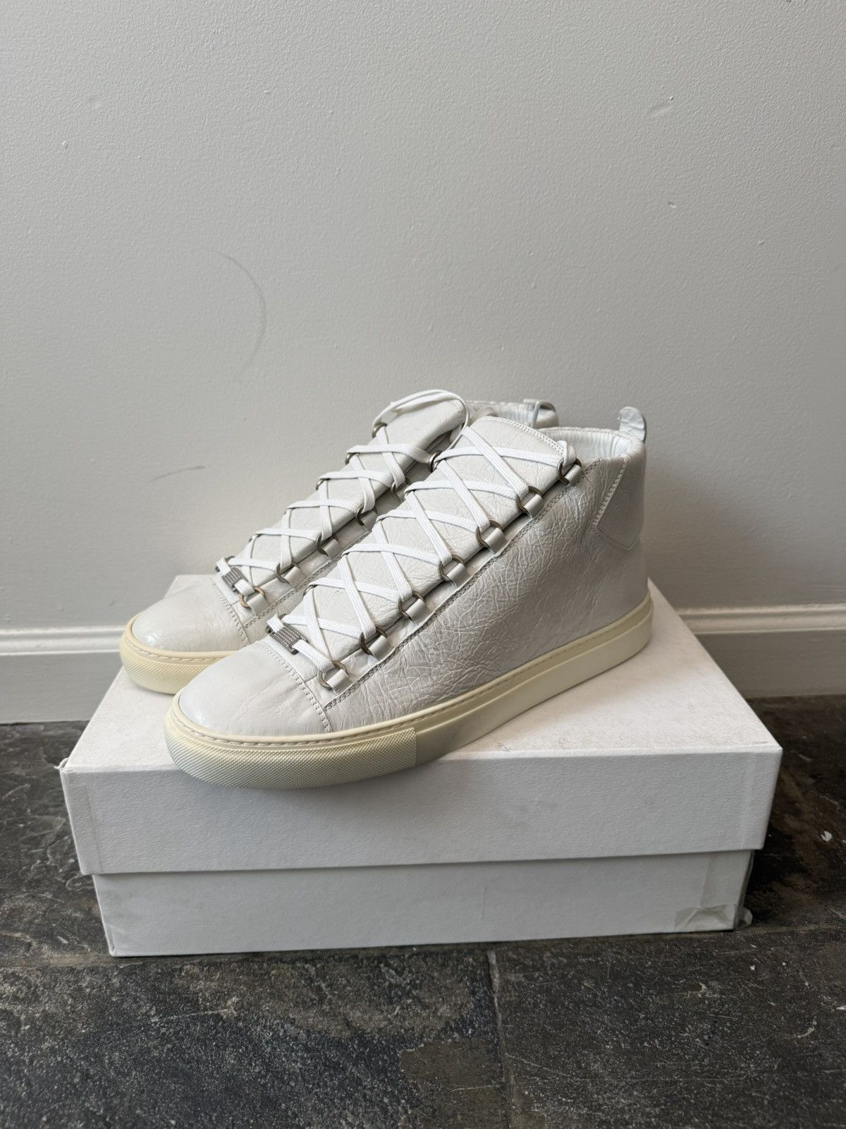 Balenciaga Balenciaga White Leather Arena Sneakers Size US 12 / EU 45 - 4 Thumbnail