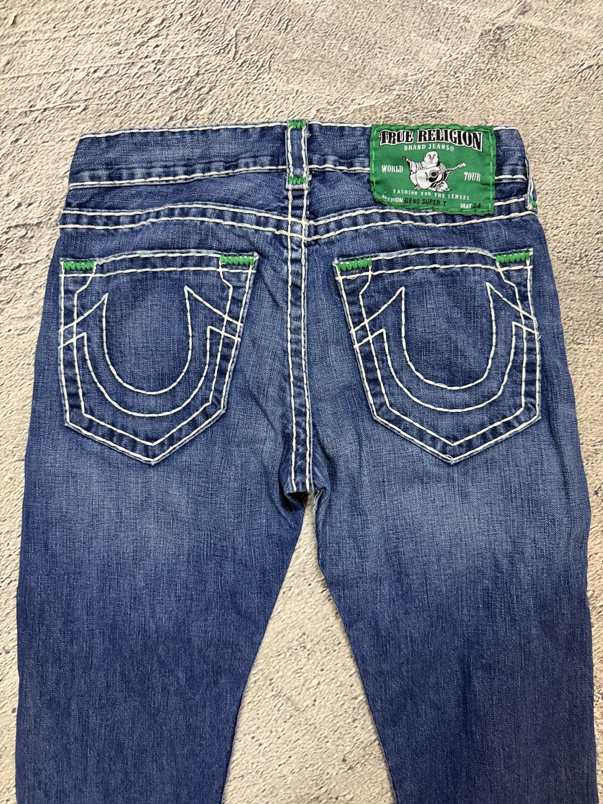 True Religion True Religion Geno Green tab blue jeans white stitching Size US 30 / EU 46 - 2 Thumbnail
