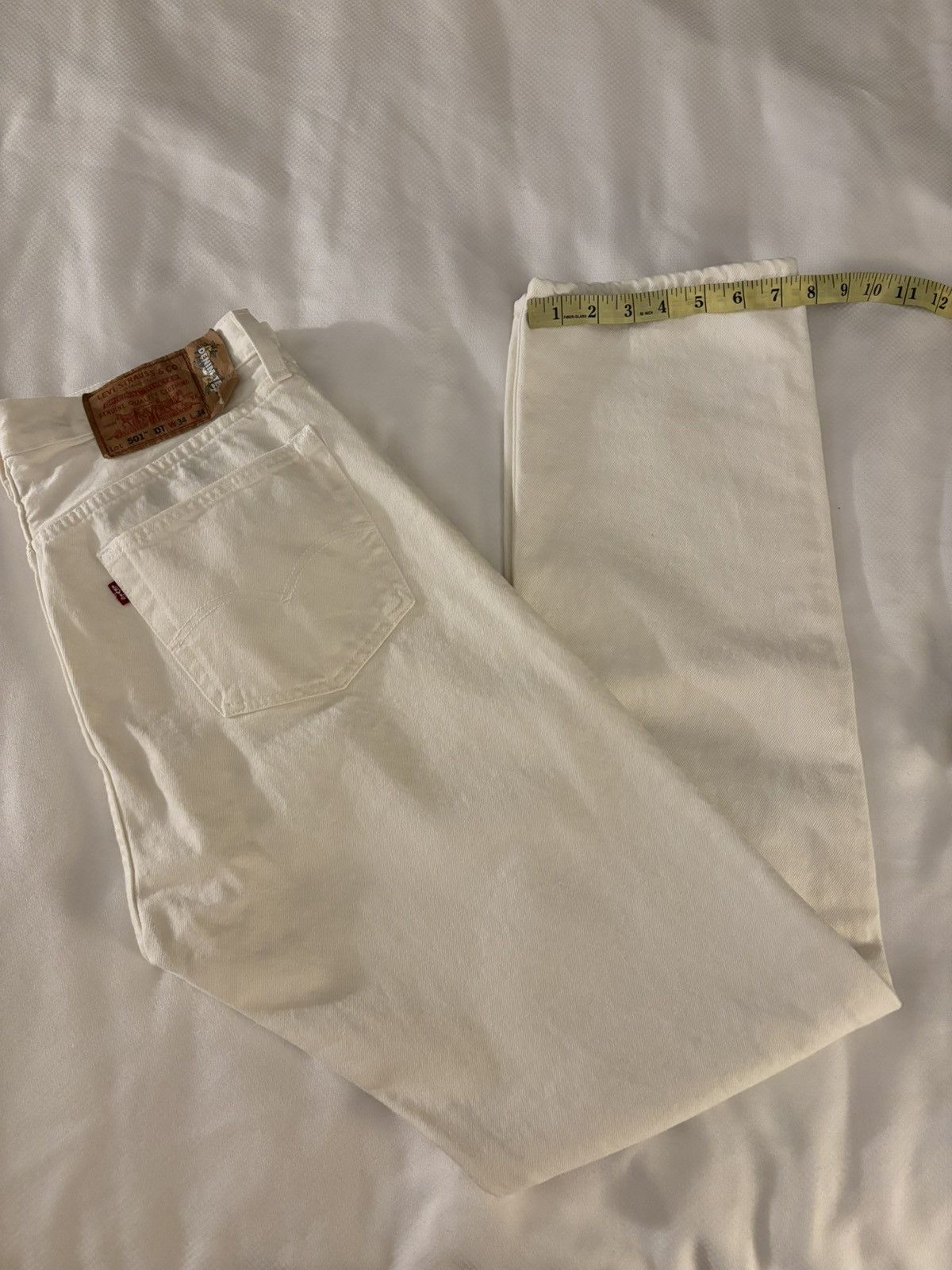 image of Bnwot Denim Tears x Levis 501 34X34 in White, Men's