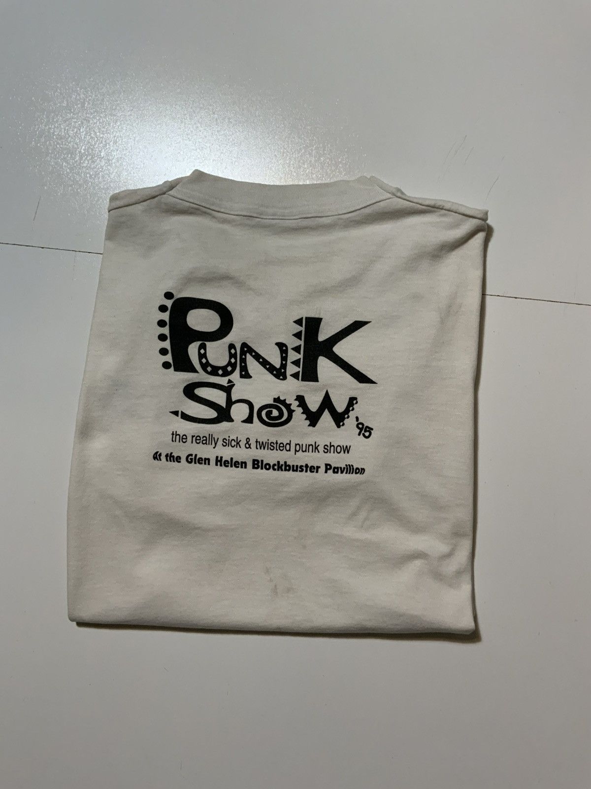 Band Tees × Vintage Vintage 1995 KROQ 106.7 FM Punk Show Glen Helen Band T-Shirt Size US M / EU 48-50 / 2 - 1 Thumbnail