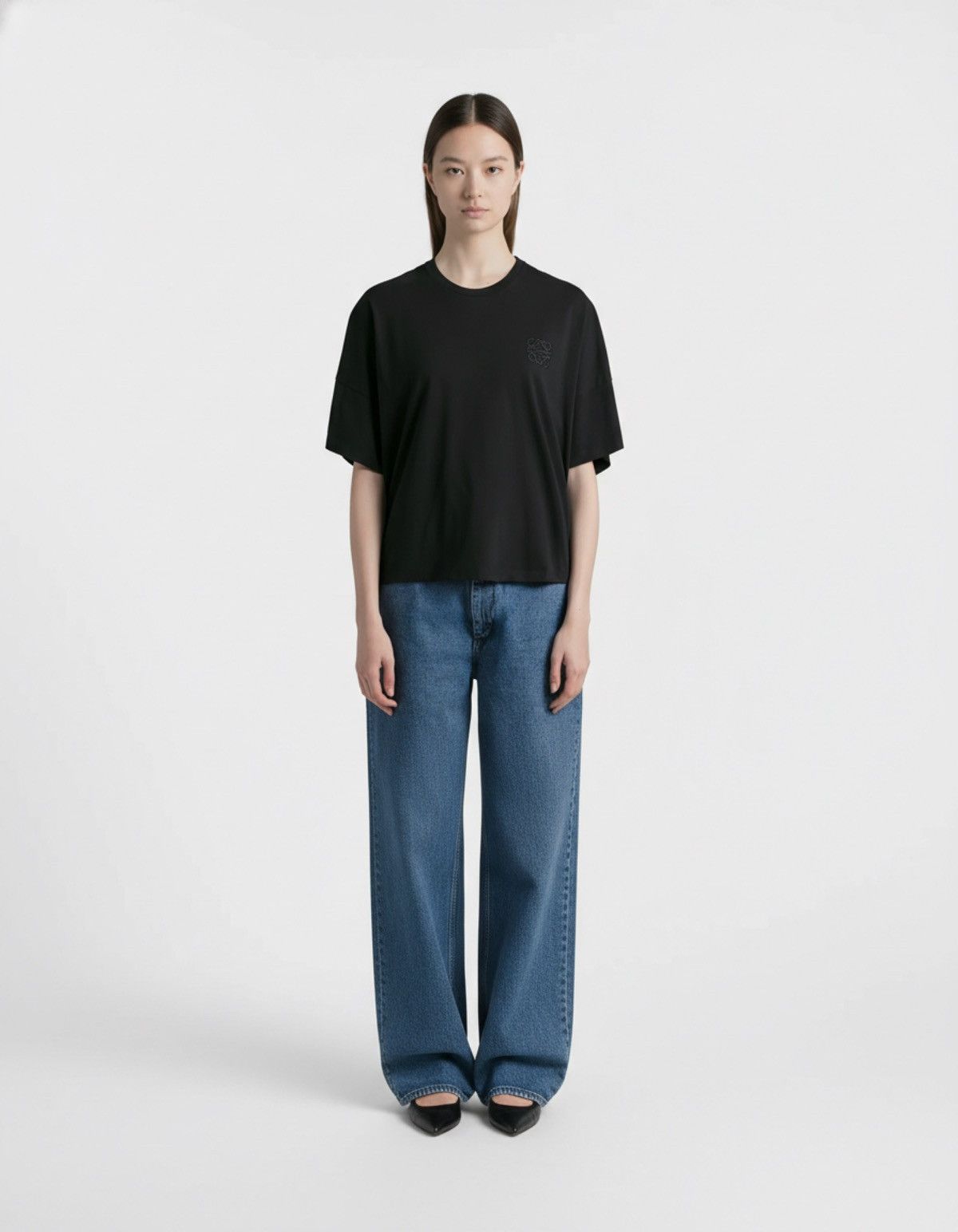 Loewe Loewe - Anagram Boxy Cropped Embroidered Logo - Shirt Size XS / US 0-2 / IT 36-38 - 12 Thumbnail