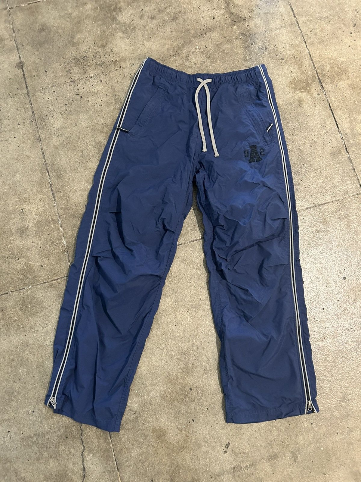 Abercrombie & Fitch Abercrombie & Fitch Blue Baggy Track pants Size US 32 / EU 48 - 1 Thumbnail