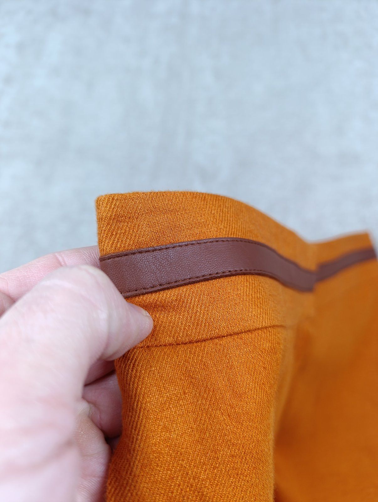Loro Piana LORO PIANA CARSON LEATHER-TRIM LINEN PANTS IN ORANGE RUST Size 27" / US 4 / IT 40 - 14 Thumbnail