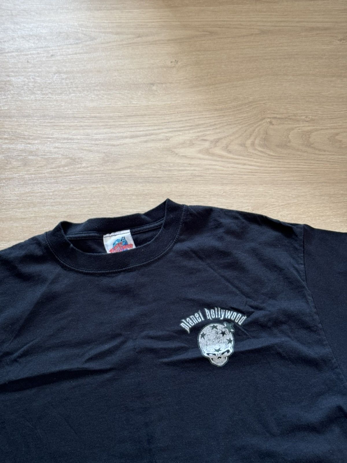 Vintage Vintage 00’s Planet Hollywood NY Extreme Pictures T-Shirt Size US XL / EU 56 / 4 - 2 Thumbnail