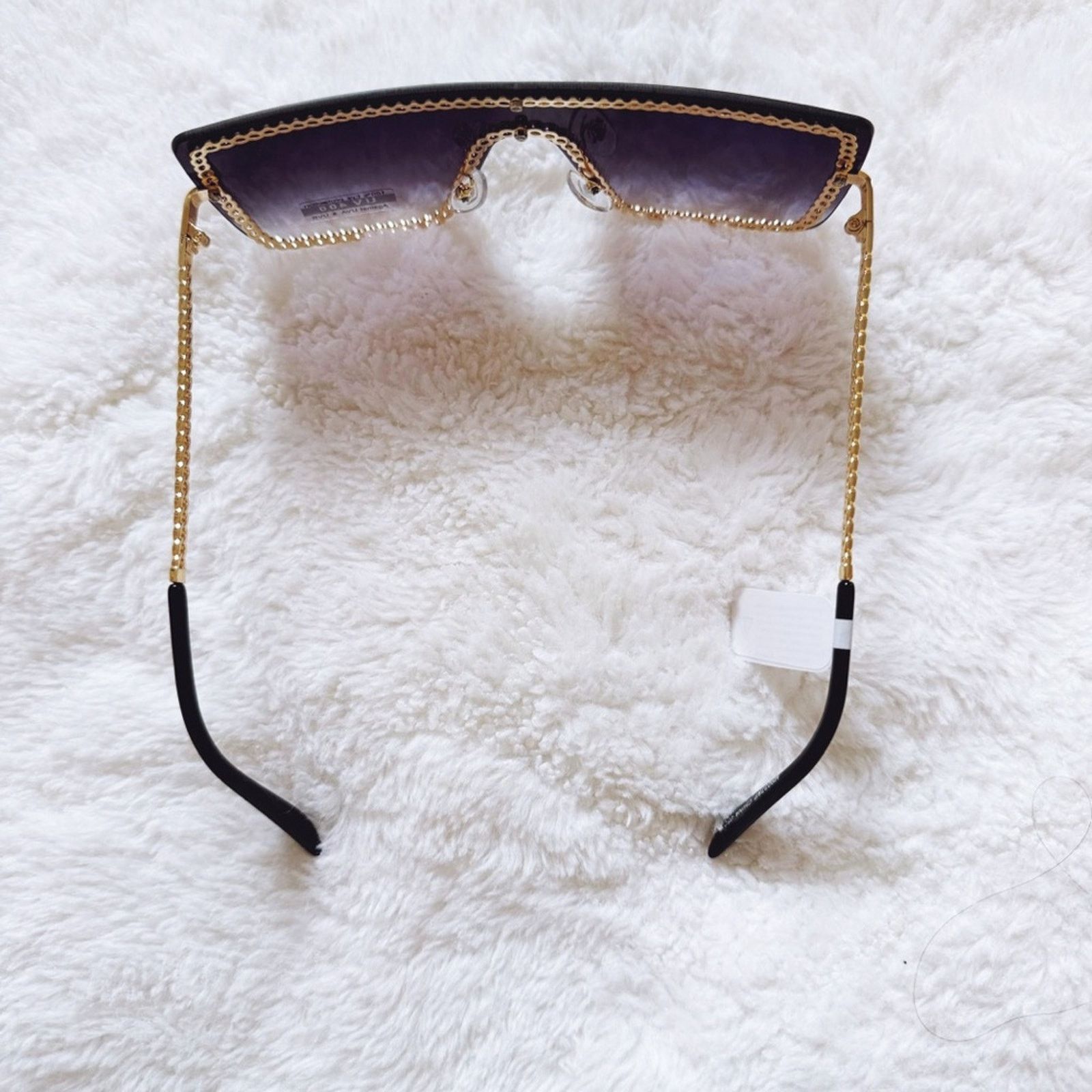 Other Christine Black Two Tone w/ Gold Chain Shield Sunglasses Size ONE SIZE - 6 Thumbnail