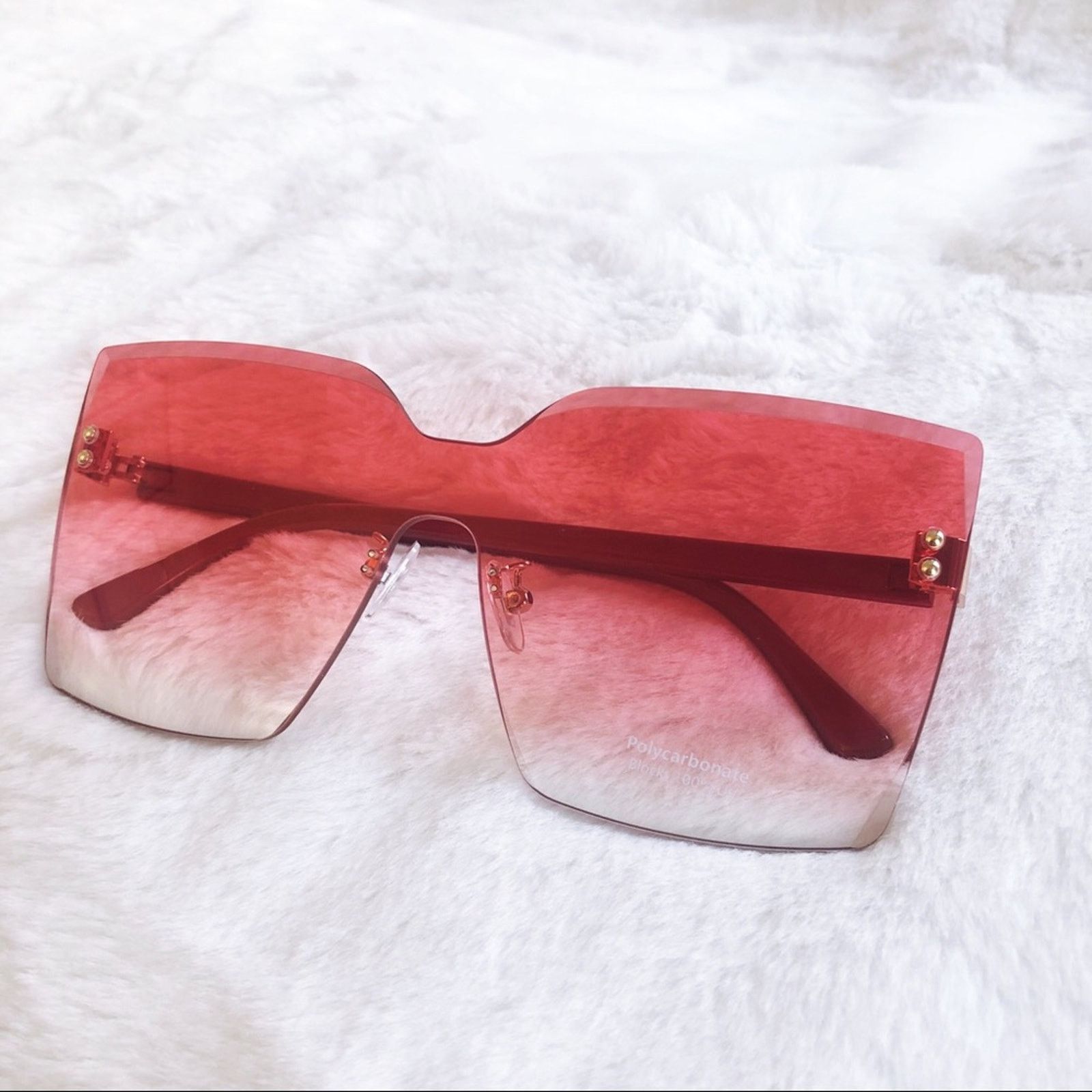 Other Dana Dark Pink Rimless Oversize Cat Eye Sunglasses Size ONE SIZE - 1 Thumbnail