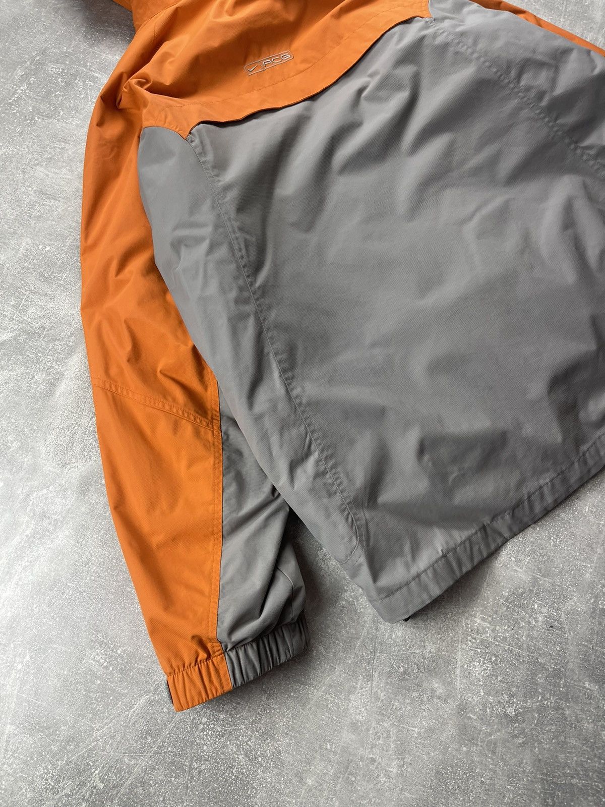 Nike ACG Nike ACG Vintage Thermal Layer Hooded Jacket Orange Gray Size US L / EU 52-54 / 3 - 13 Thumbnail