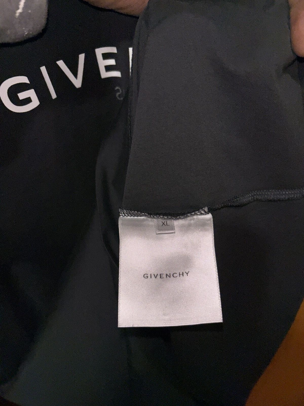 Givenchy GIVENCHY SLIM FIT REVERSE PRINT T-SHIRT - CHARCOAL Size US XL / EU 56 / 4 - 7 Thumbnail