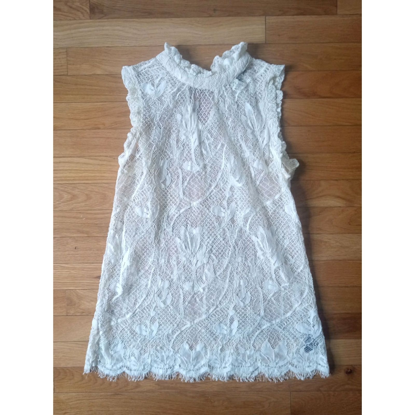 Vintage WHO WHAT WEAR Blouse Sleeveless Mock Neck Lace Ivory Cream Small Womensлег Size S / US 4 / IT 40 - 4 Thumbnail