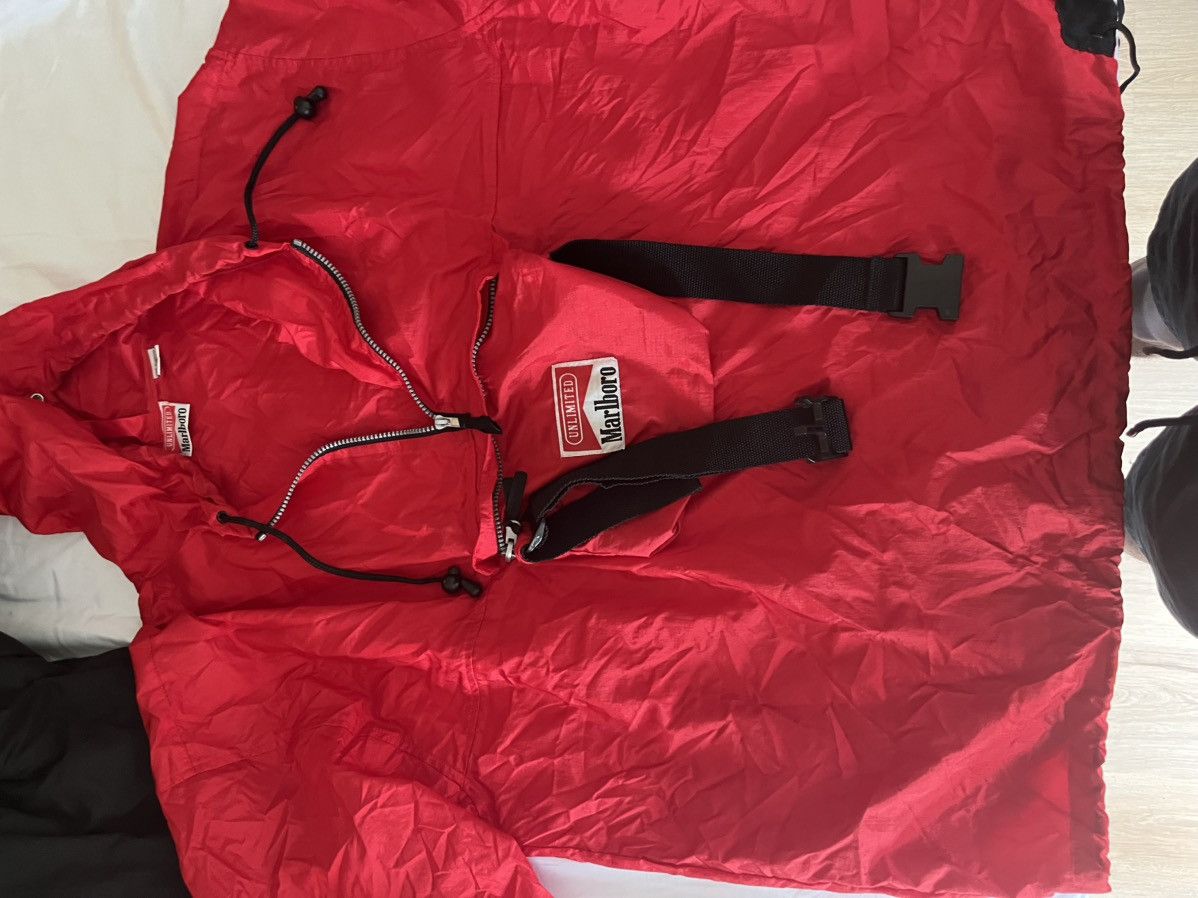 Vintage Marlboro Unlimited poncho/windbreaker