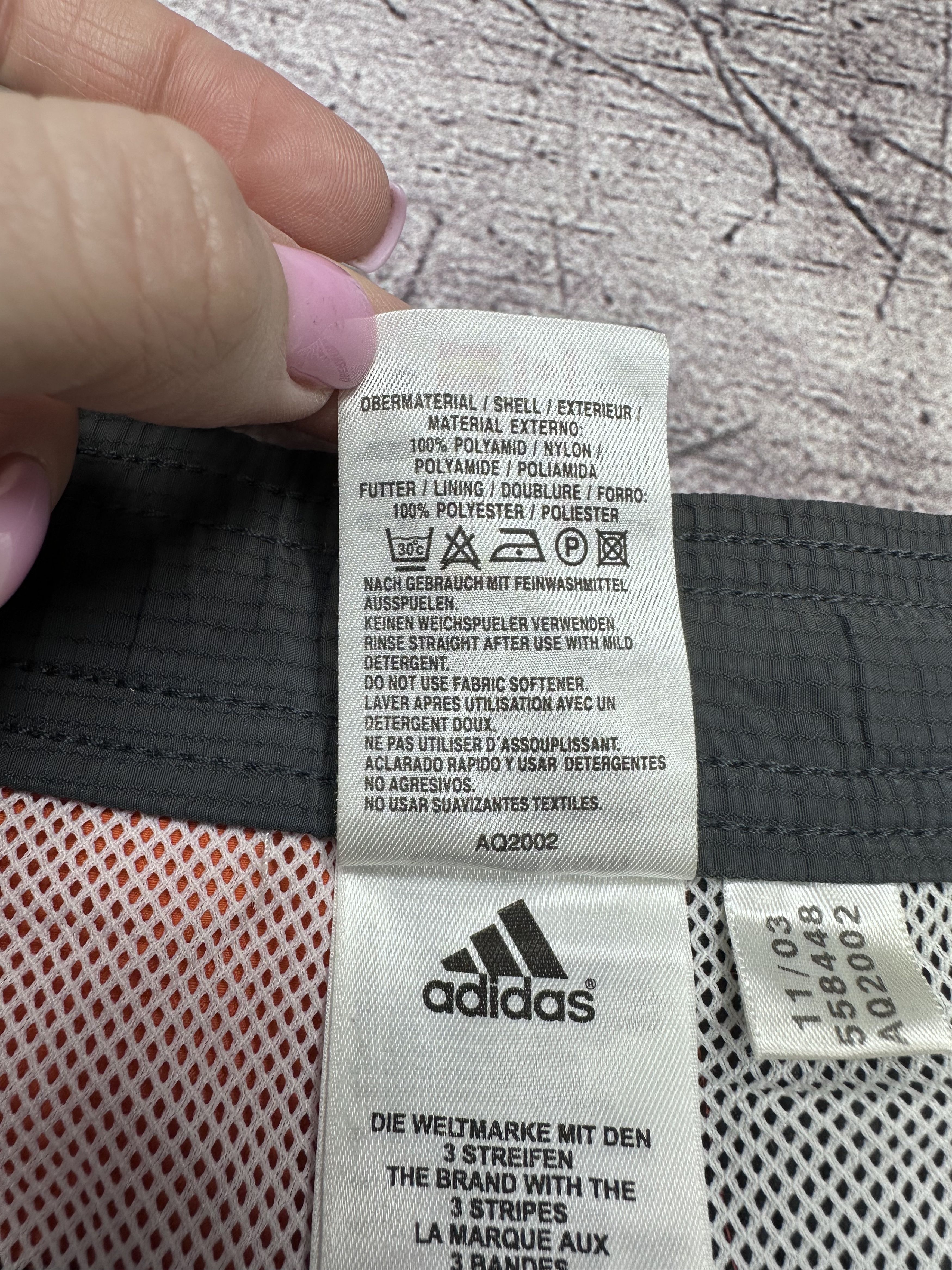 Adidas Adidas 90s Vintage Mens Nylon Swimming Shorts Size US 30 / EU 46 - 6 Thumbnail