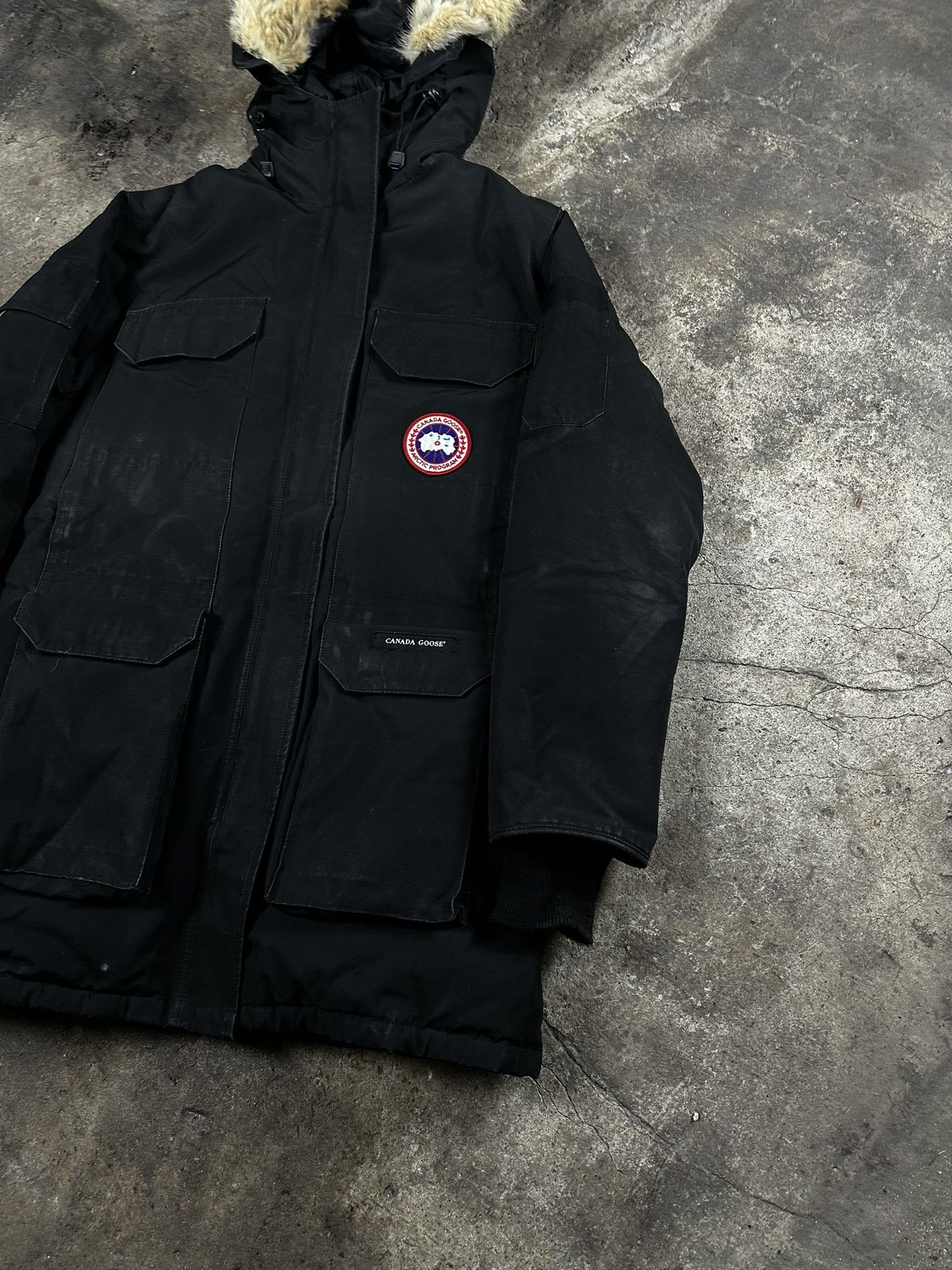 Canada Goose Canada Goose Expedition Fur Hood Winter Parka Size US M / EU 48-50 / 2 - 3 Thumbnail