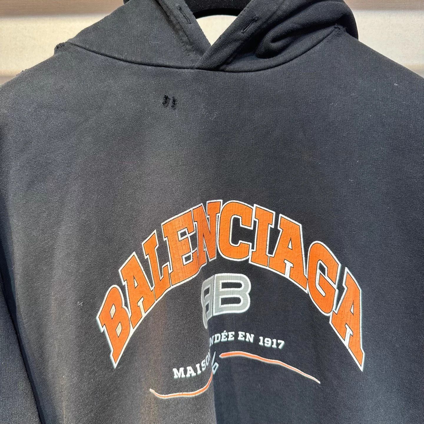 Balenciaga S Balenciaga BB Scissors Distressed Hoodie New Tags Size US S / EU 44-46 / 1 - 2 Thumbnail