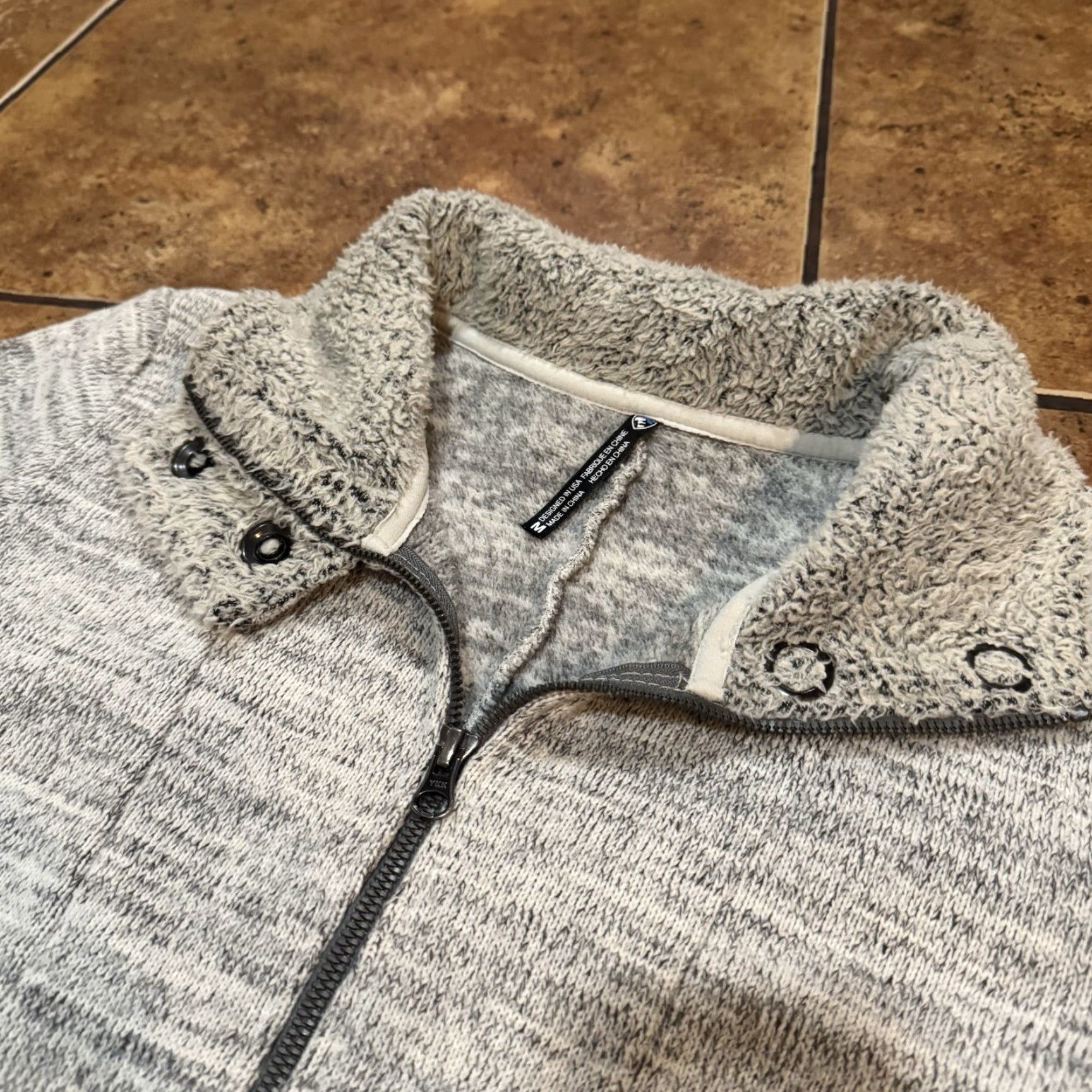 Vintage Kuhl Alaska Long Sweater Jacket Womens Medium Gray Fleece Full Zip High Neck Long Sleeve Regular Fit Pockets Solid Jacket Size M / US 6-8 / IT 42-44 - 4 Thumbnail