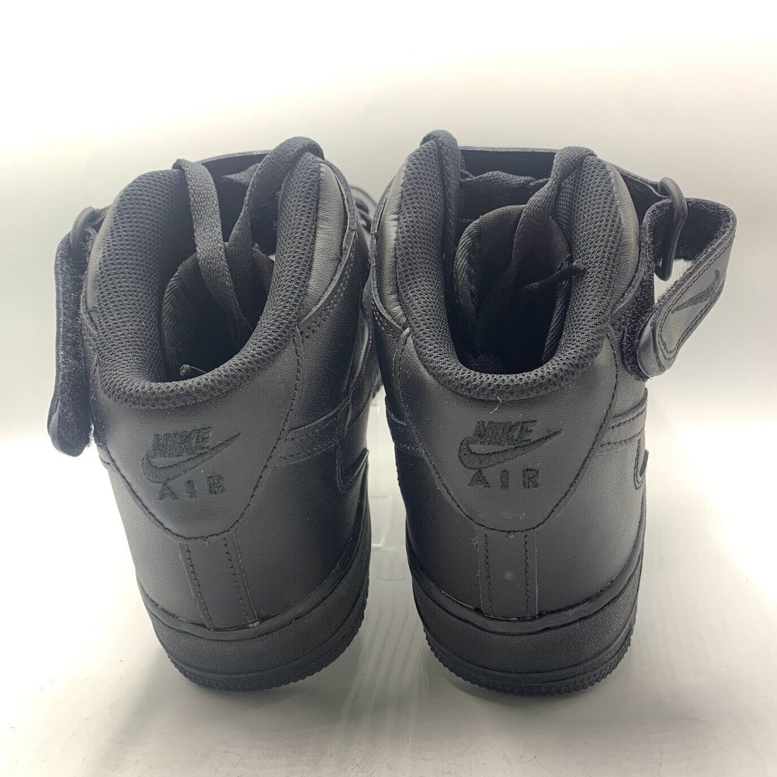 Nike NEW Nike Air Force 1 '07 Mid Triple Black Men's CW2289-001 Size US 10.5 / EU 43-44 - 4 Thumbnail