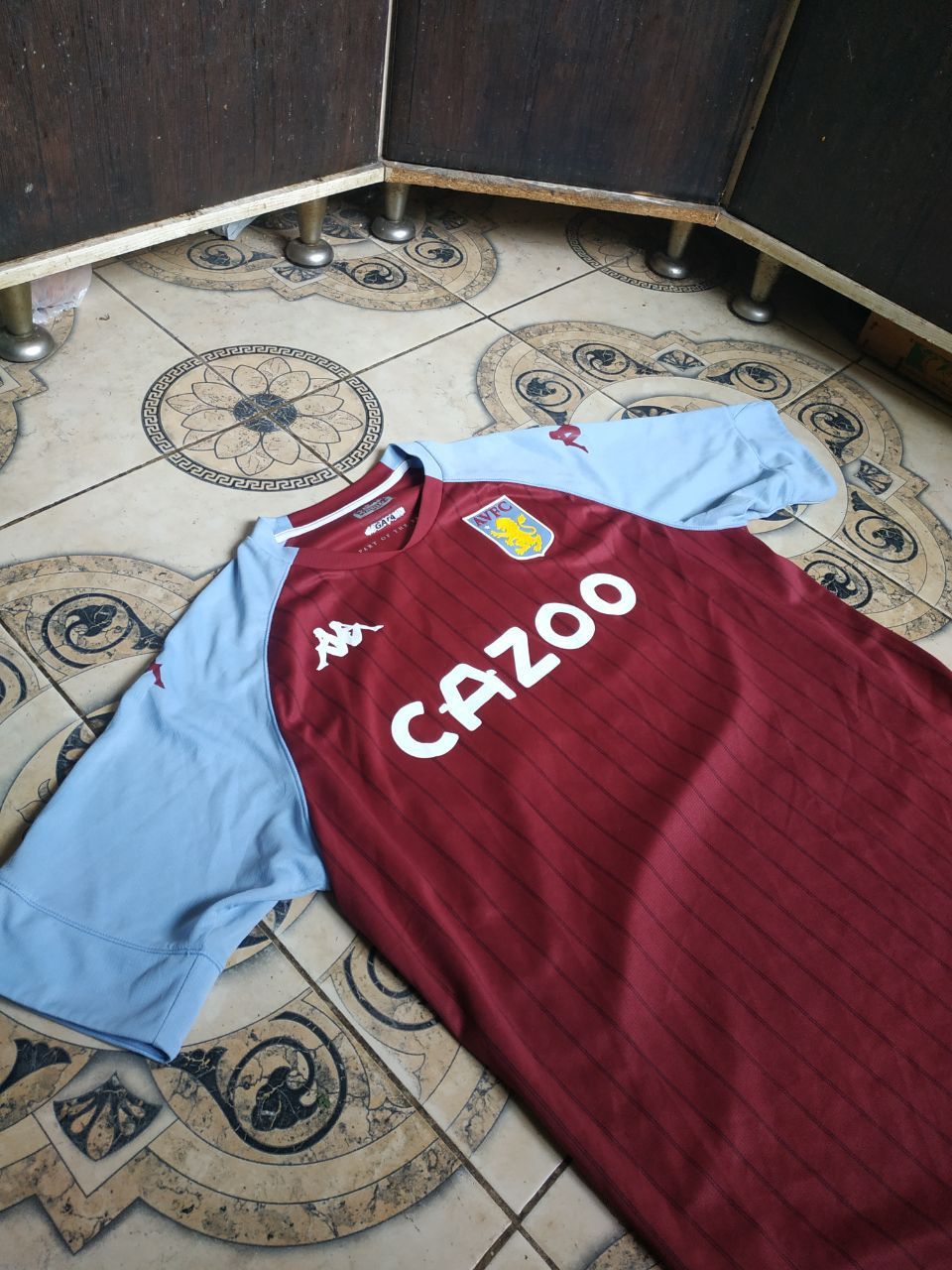Kappa Kappa Aston Villa 2020 Grealish #10 Kombat Jersey XL Size US XL / EU 56 / 4 - 7 Thumbnail