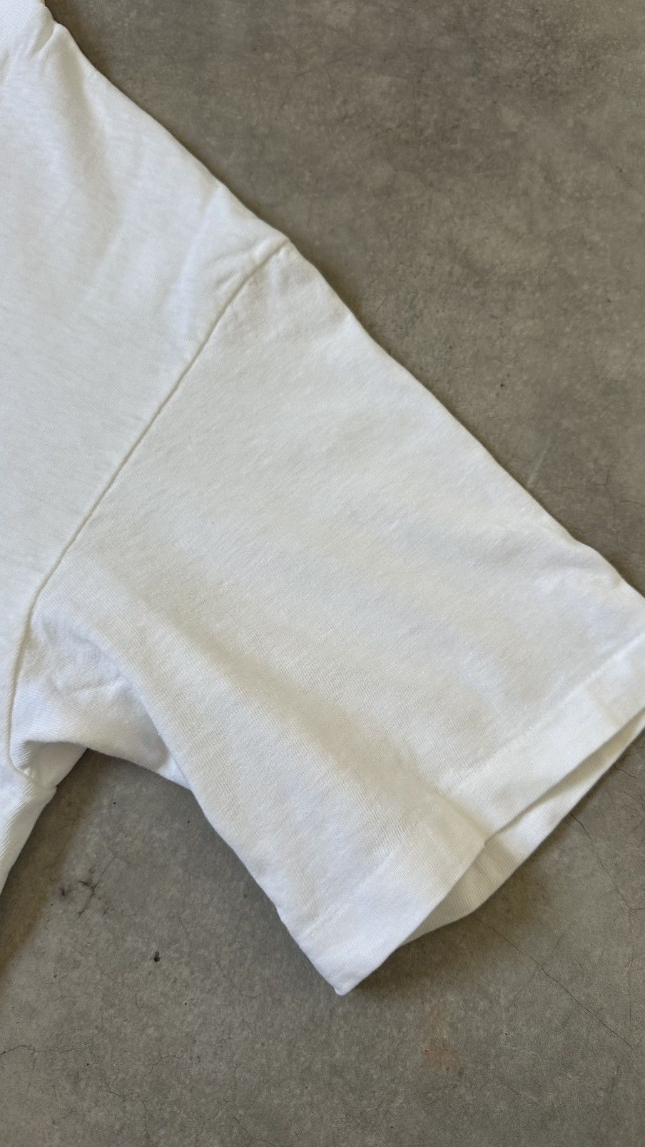 Hanes VINTAGE NEWPORT BEACH SURF TEE Size US M / EU 48-50 / 2 - 3 Thumbnail