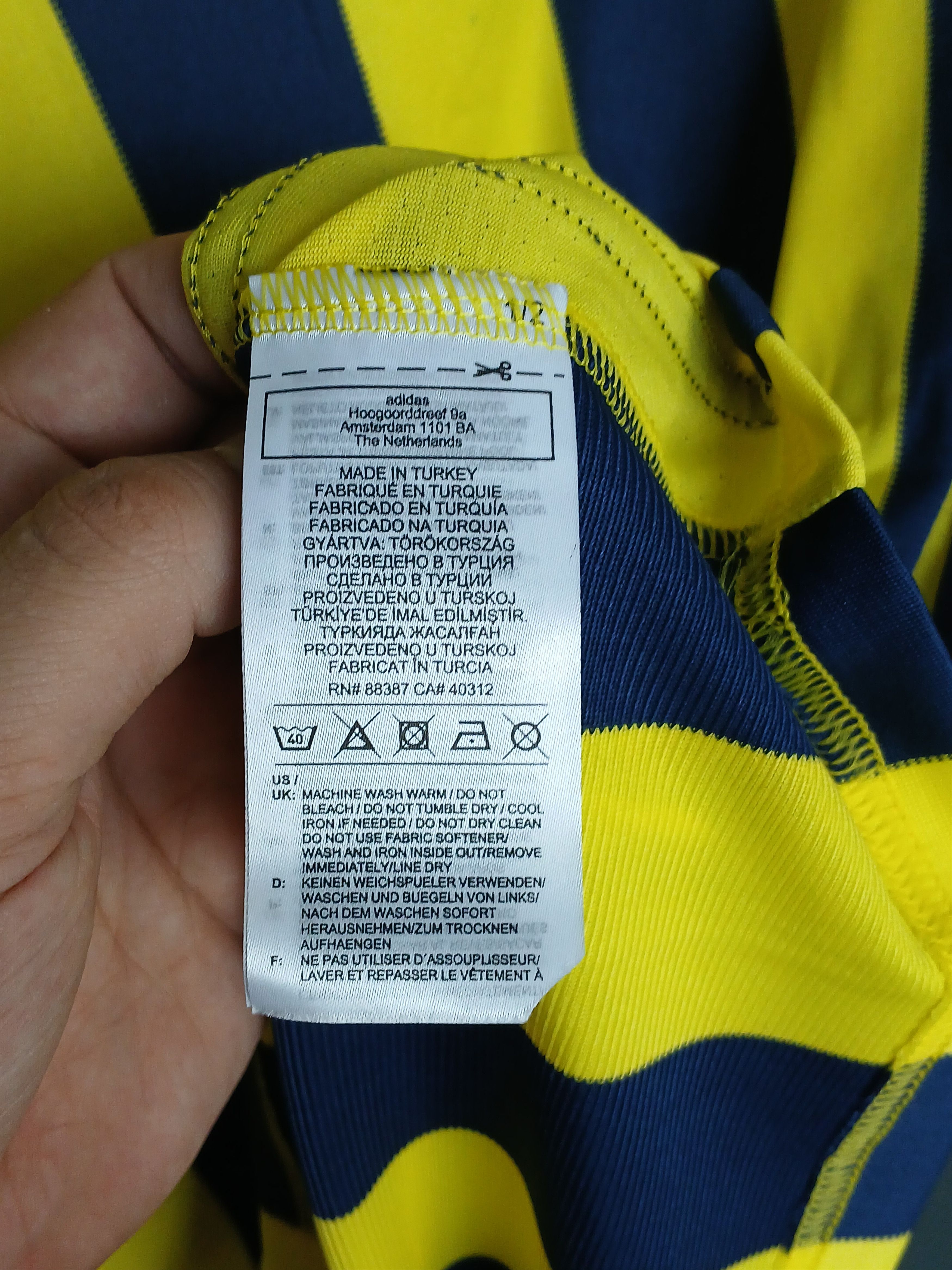 Adidas KIDS New Fenerbahce 2020/2021 Home Football Jersey T-Shirt Size US M / EU 48-50 / 2 - 10 Thumbnail