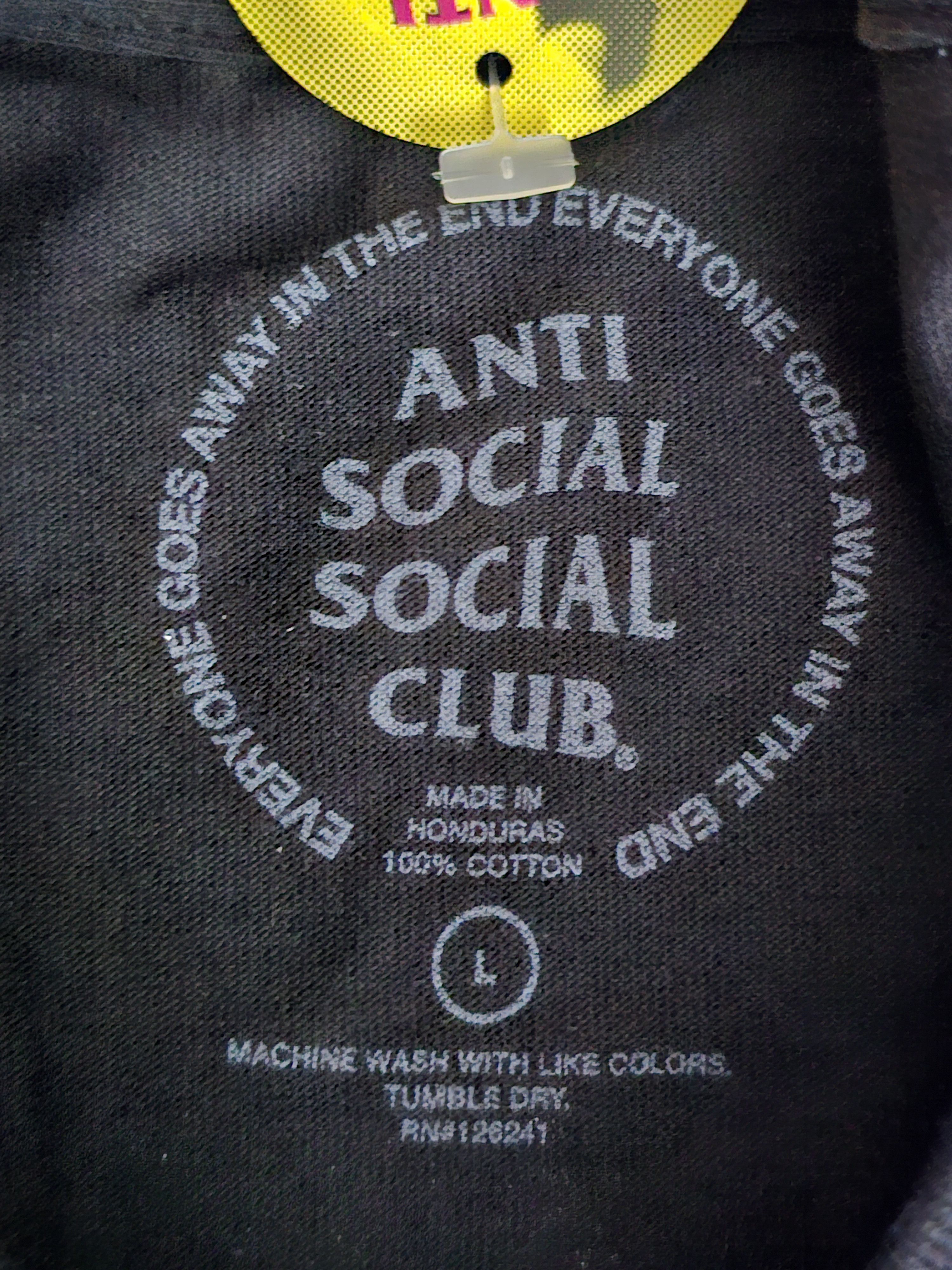 Anti Social Social Club Anti Social Club Trypophobia Short Sleeve T-shirt Size US L / EU 52-54 / 3 - 12 Thumbnail