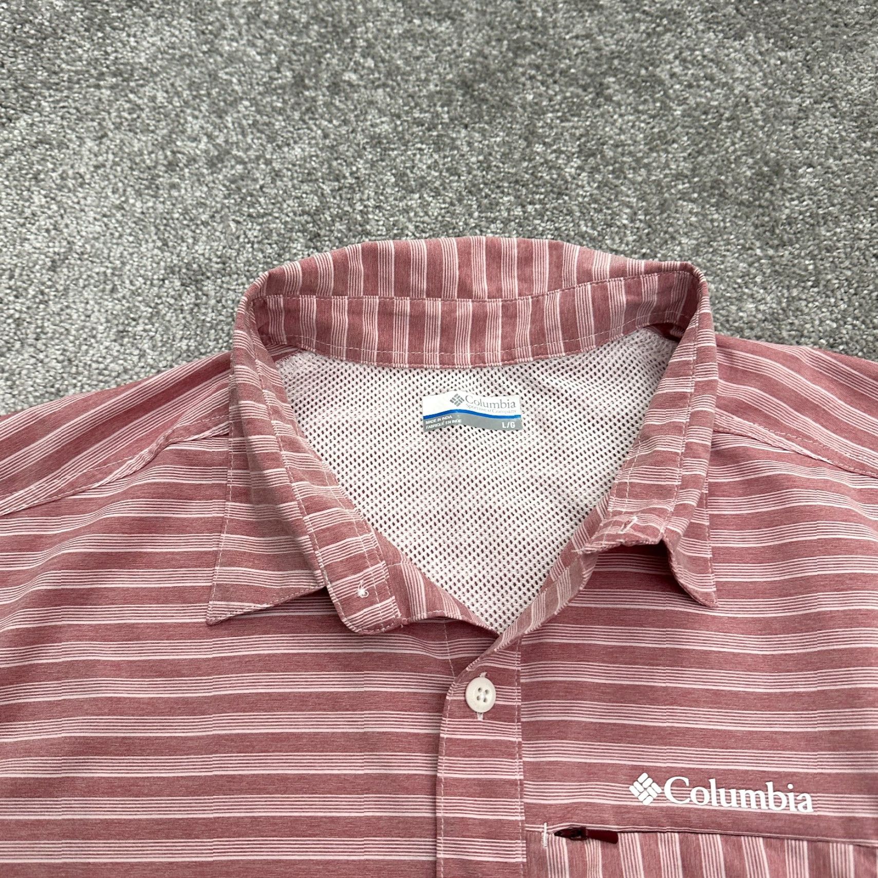 Twisted X Columbia Omni Shade Twisted Flight Shirt Mens Large Red Striped Outdoor Casual Shirt Size US L / EU 52-54 / 3 - 3 Thumbnail