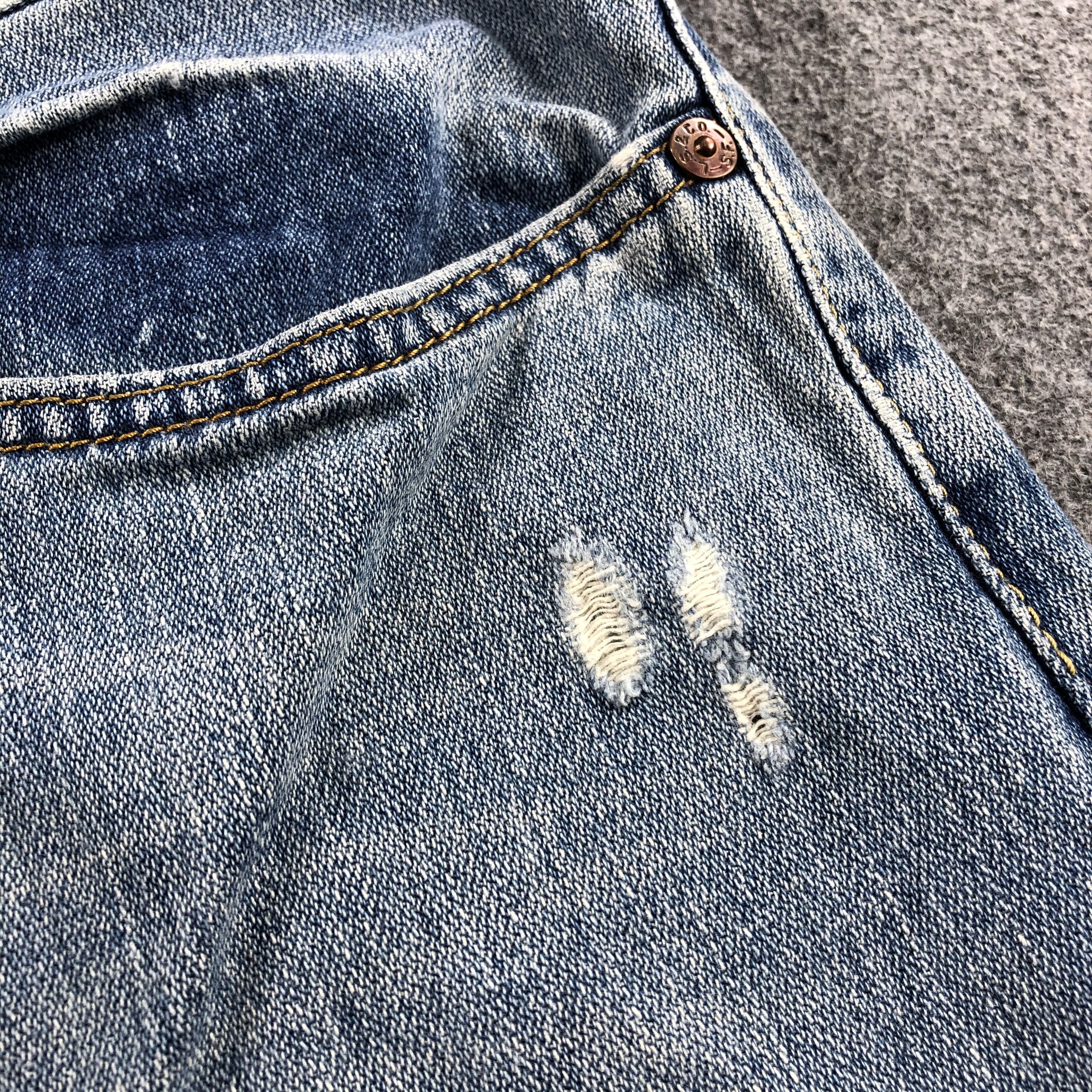 Levi's Vintage Light Wash Levis 569 Jeans-J1912 Size US 34 / EU 50 - 9 Thumbnail