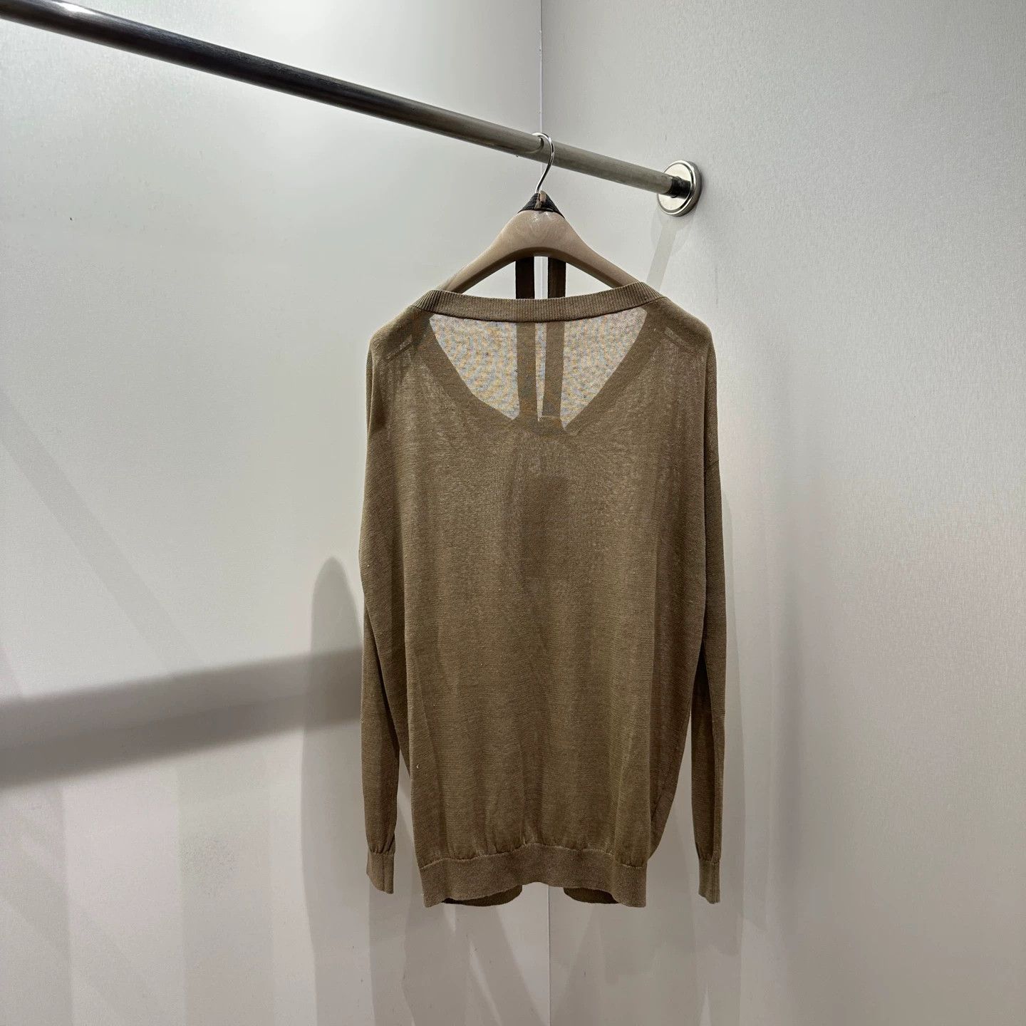 Brunello Cucinelli Brunello Cucinelli mar120 Beaded Hanging Neck Knit Top L Size L / US 10 / IT 46 - 2 Thumbnail