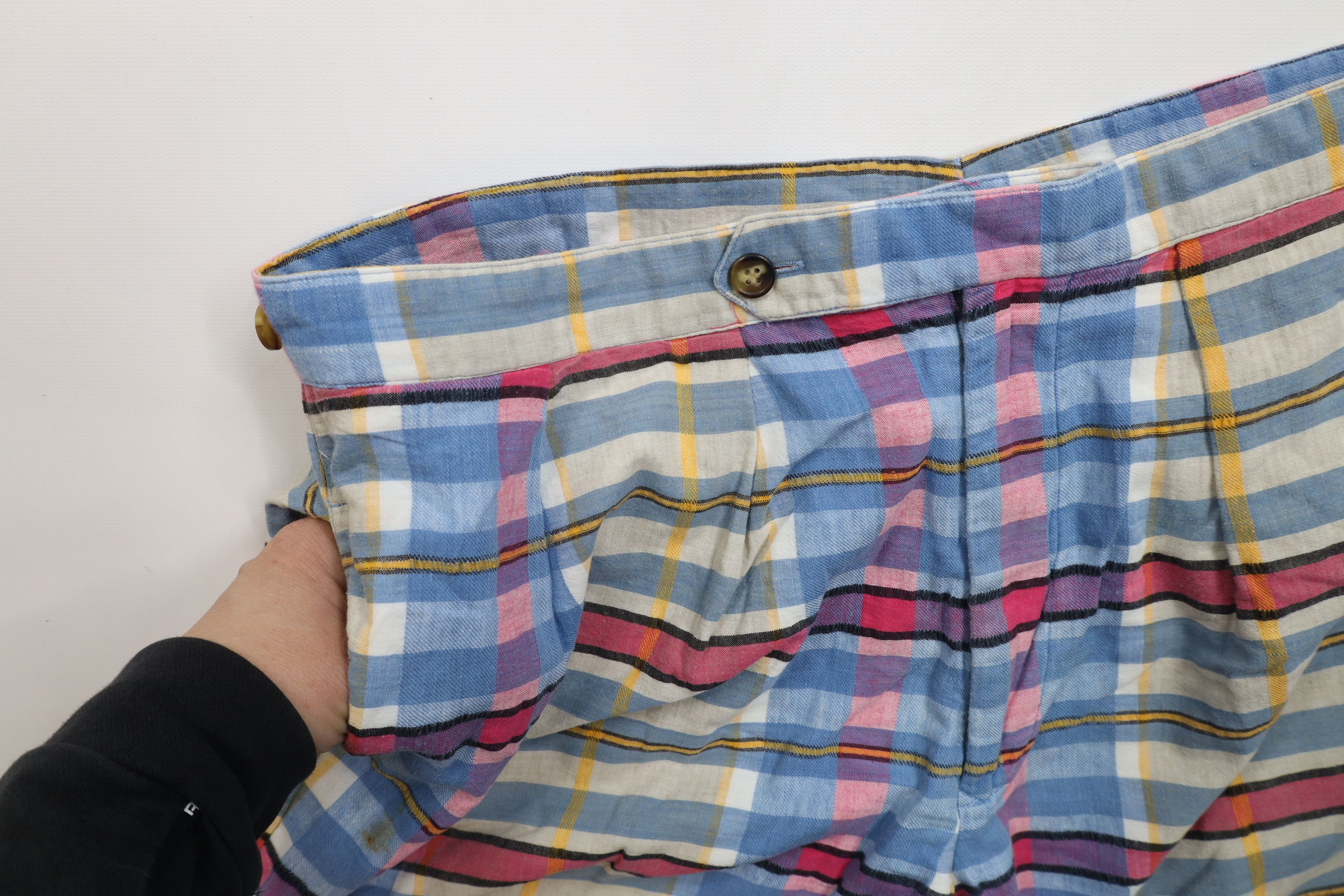 Vintage Vintage 90s Streetwear Madras Plaid Flannel Chino Shorts Size US 36 / EU 52 - 7 Thumbnail
