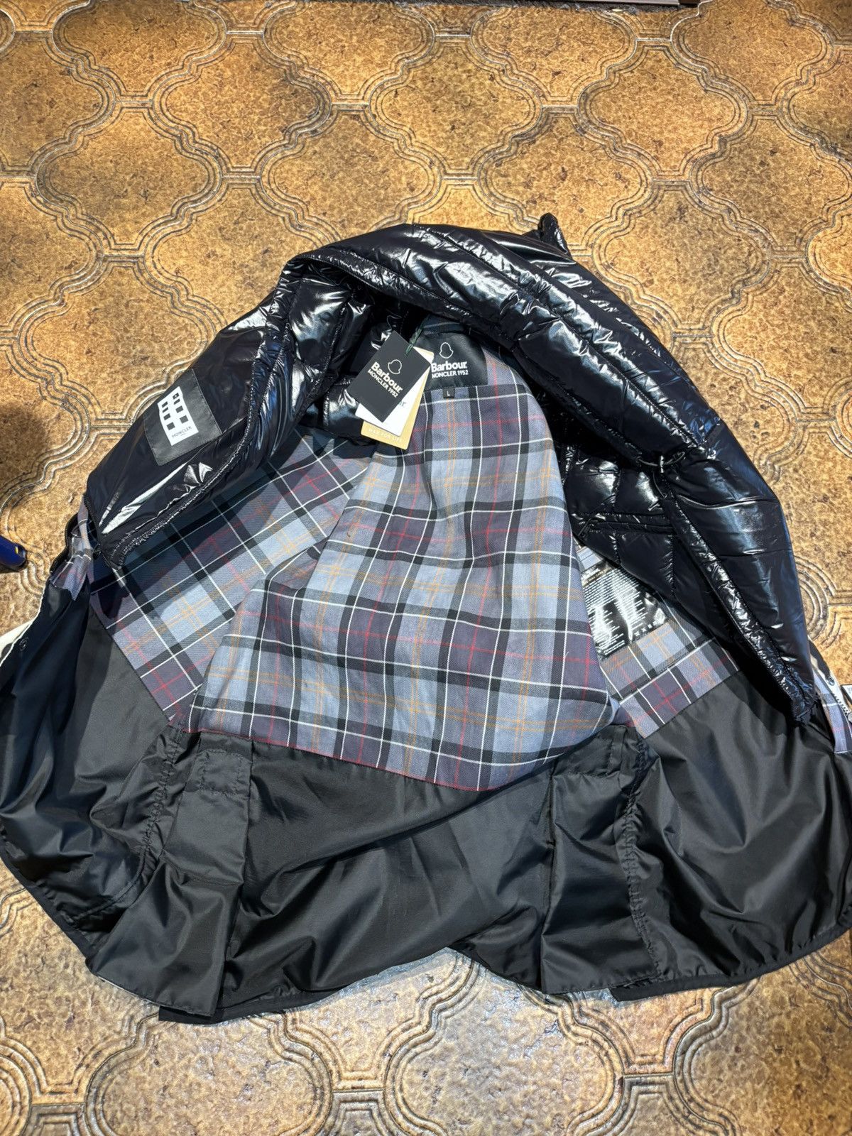 Barbour × Moncler Genius Moncler Genius X Barbour 1952 Leopard down jacket Size US L / EU 52-54 / 3 - 11 Thumbnail