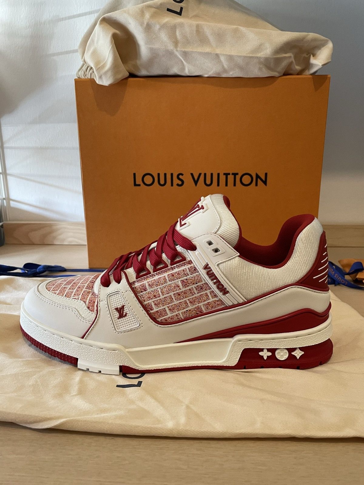 Louis Vuitton Louis Vuitton trainers White Camvas collection Size US 8 / EU 41 - 3 Thumbnail