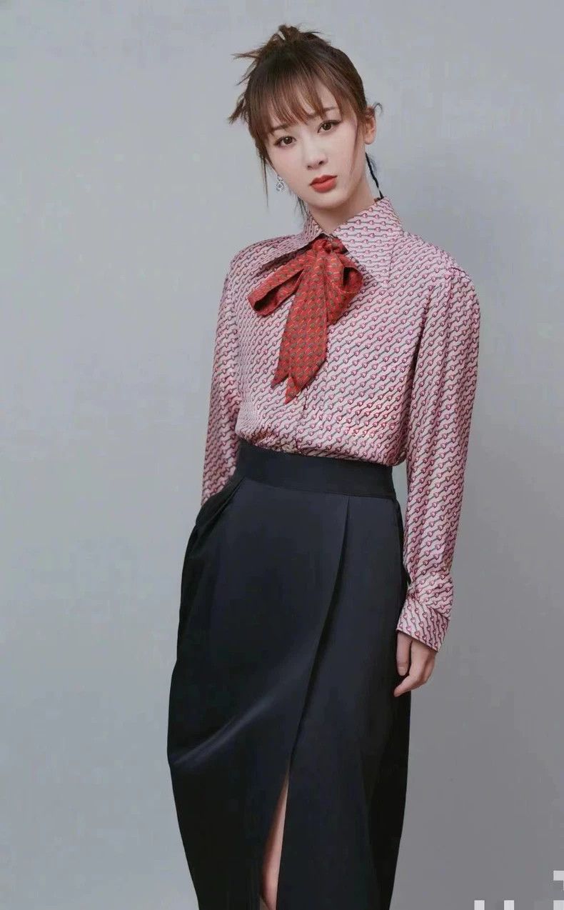 Gucci Gucci Silk horseshoe printed long-sleeved shirt 2501-Nextar Size US XXS / EU 40 - 7 Thumbnail