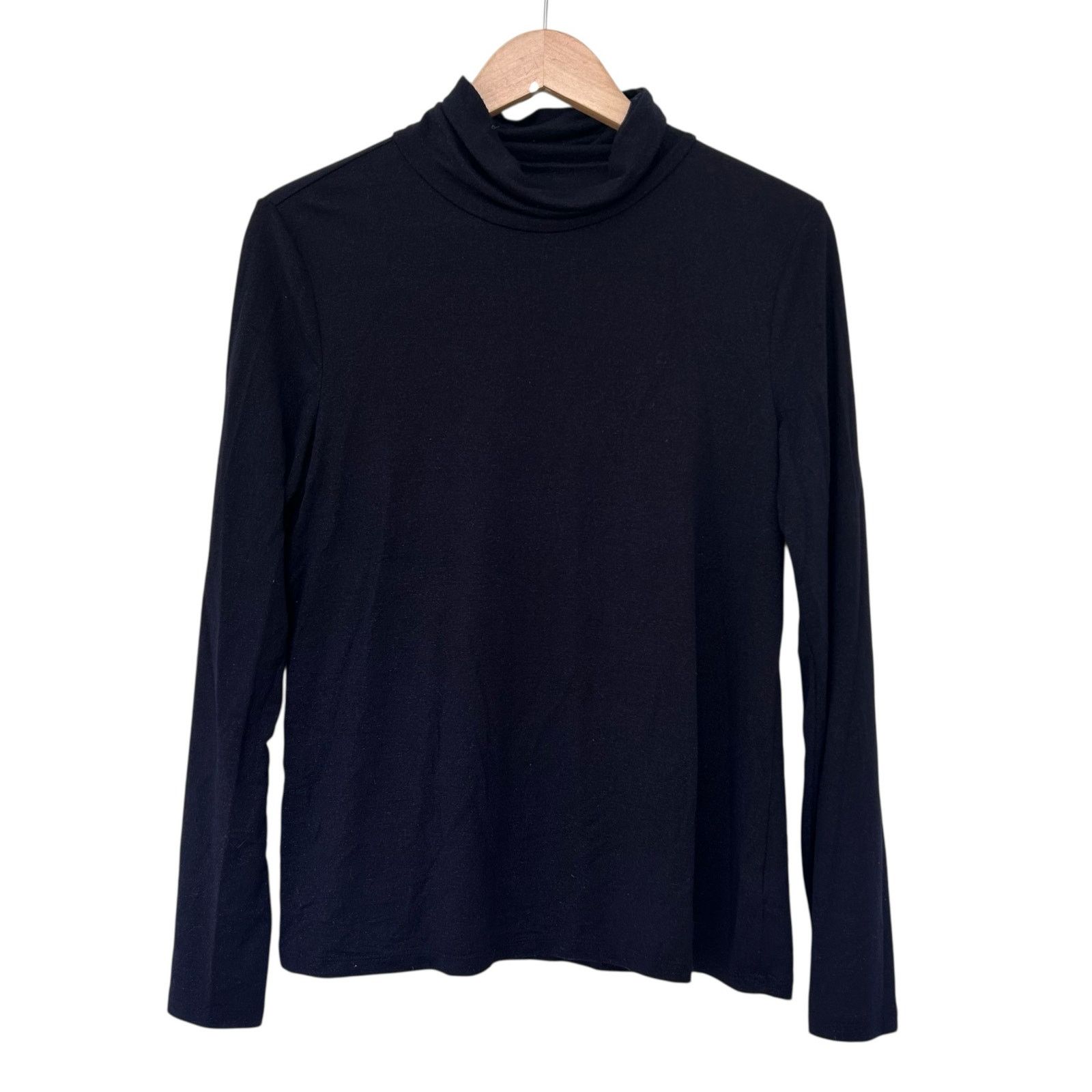 Other Talbots Black Sparkly Turtleneck Long Sleeve Shirt Sz S Size S / US 4 / IT 40 - 1 Thumbnail