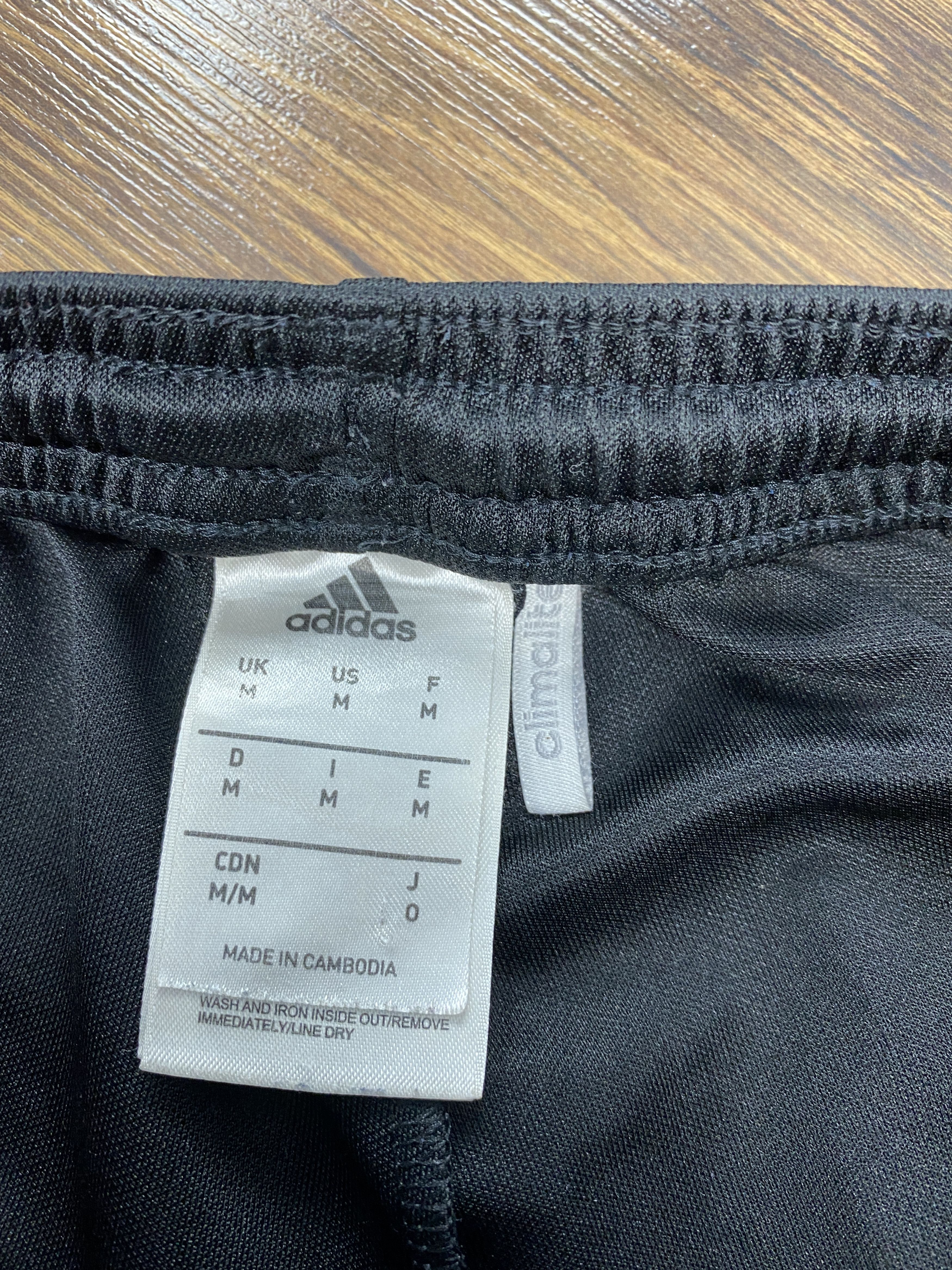 Adidas Adidas Vintage shorts y2k Size US 32 / EU 48 - 4 Thumbnail