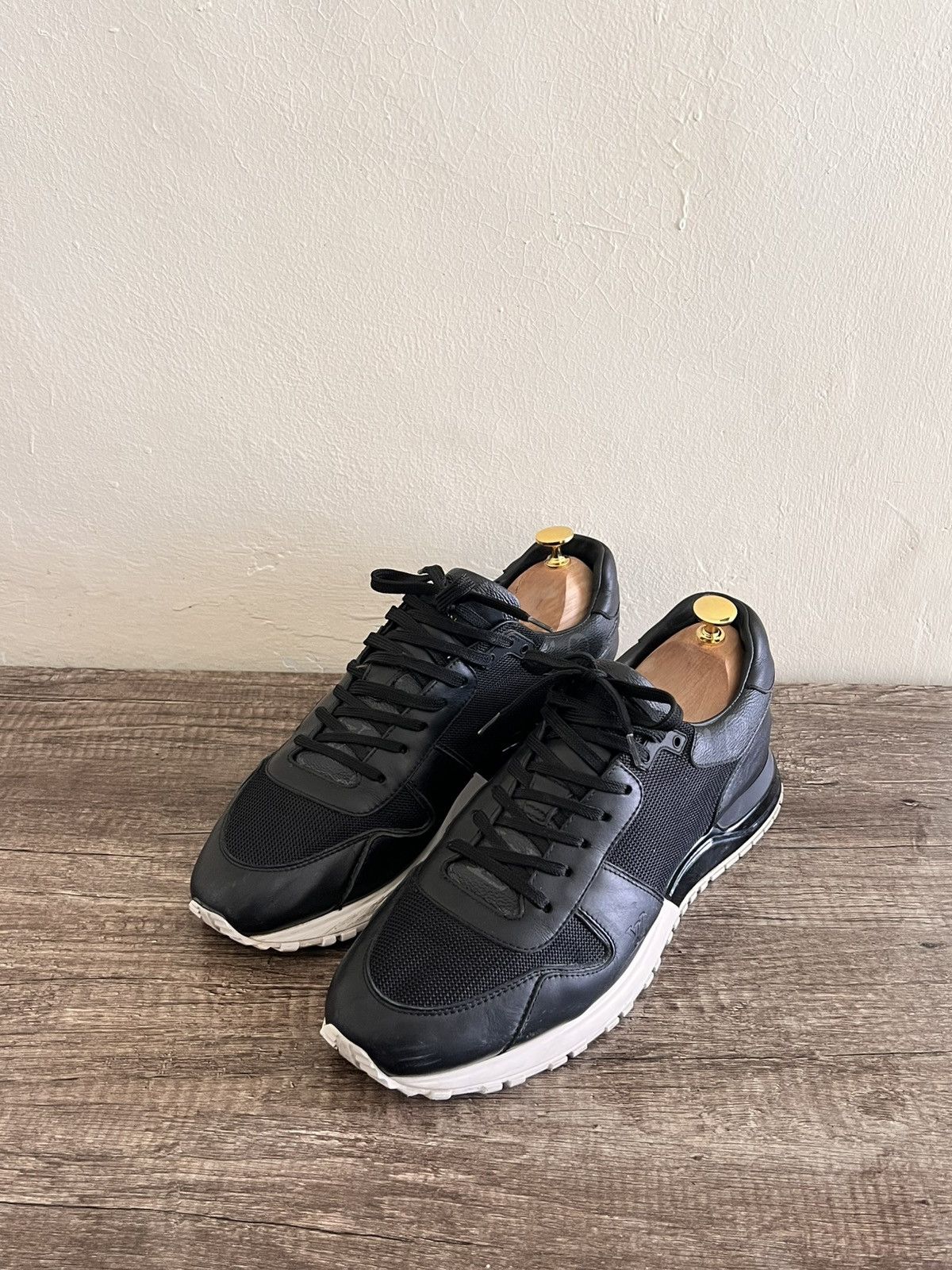 Louis Vuitton Run Away Sneakers - Black / White Size US 10.5 / EU 43-44 - 2 Thumbnail