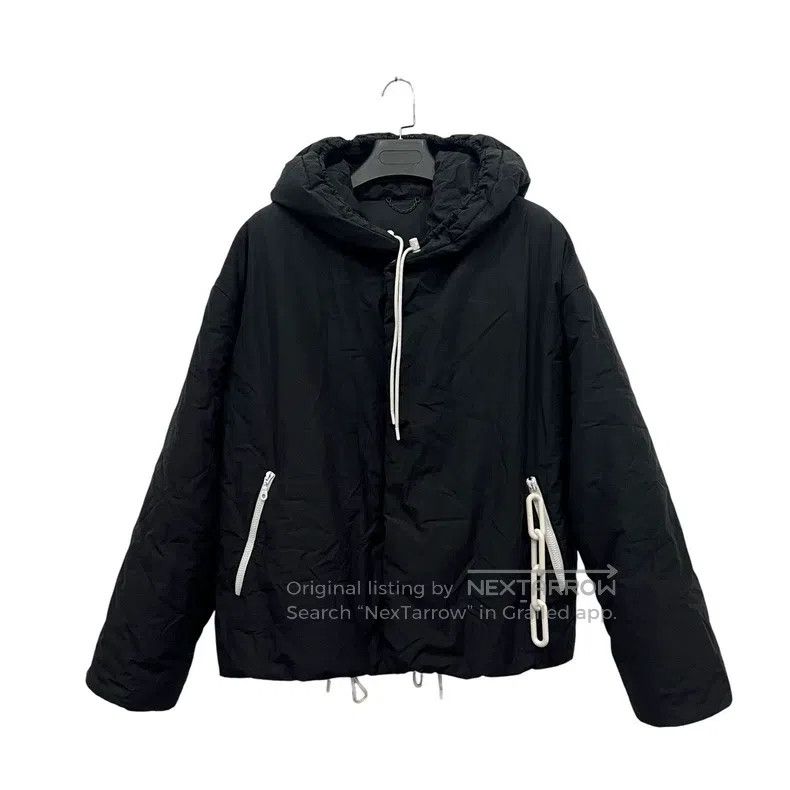 Louis Vuitton Louis Vuitton Earth embroidered chain black hooded padded Size US M / EU 48-50 / 2 - 1 Thumbnail