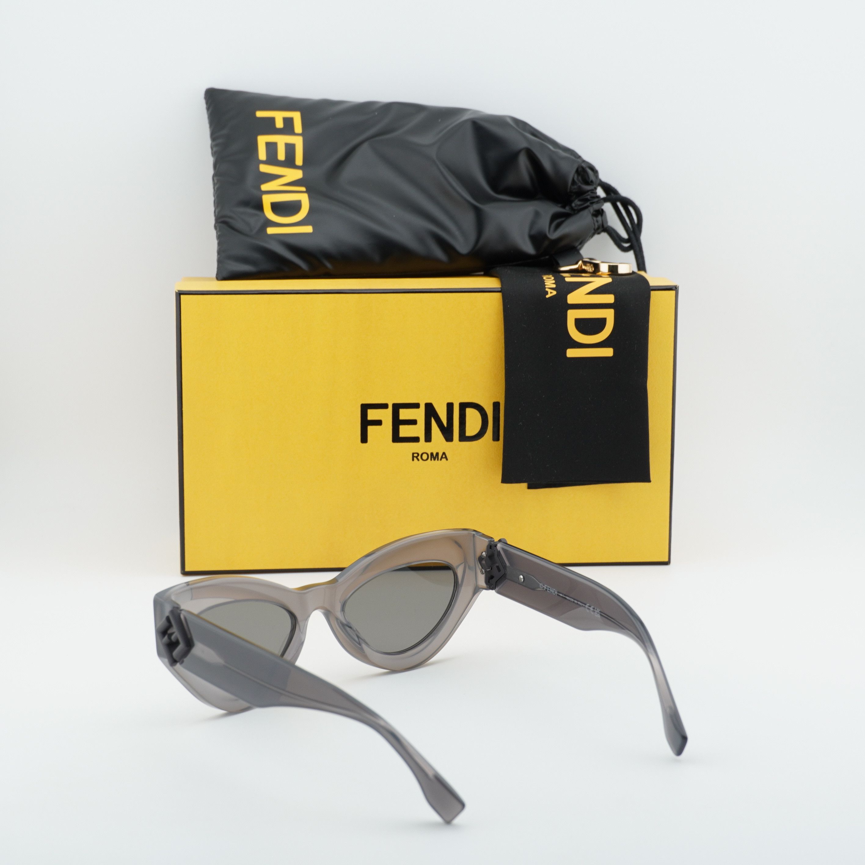 Fendi Fendi FE40146I 20A Sunglasses Grey Cat Eye Frame, Smoke Lens Size ONE SIZE - 10 Thumbnail
