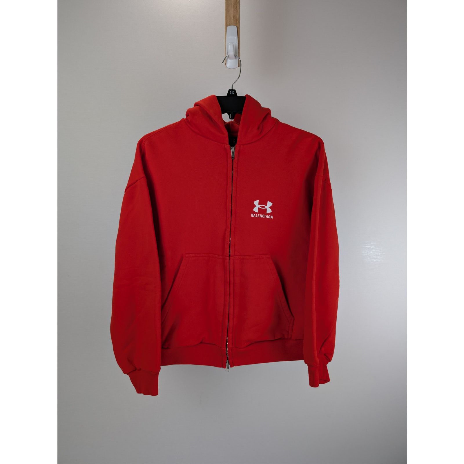 Balenciaga × Under Armour o1rshd1 Zip up Hoodie in Red Size US S / EU 44-46 / 1 - 1 Thumbnail