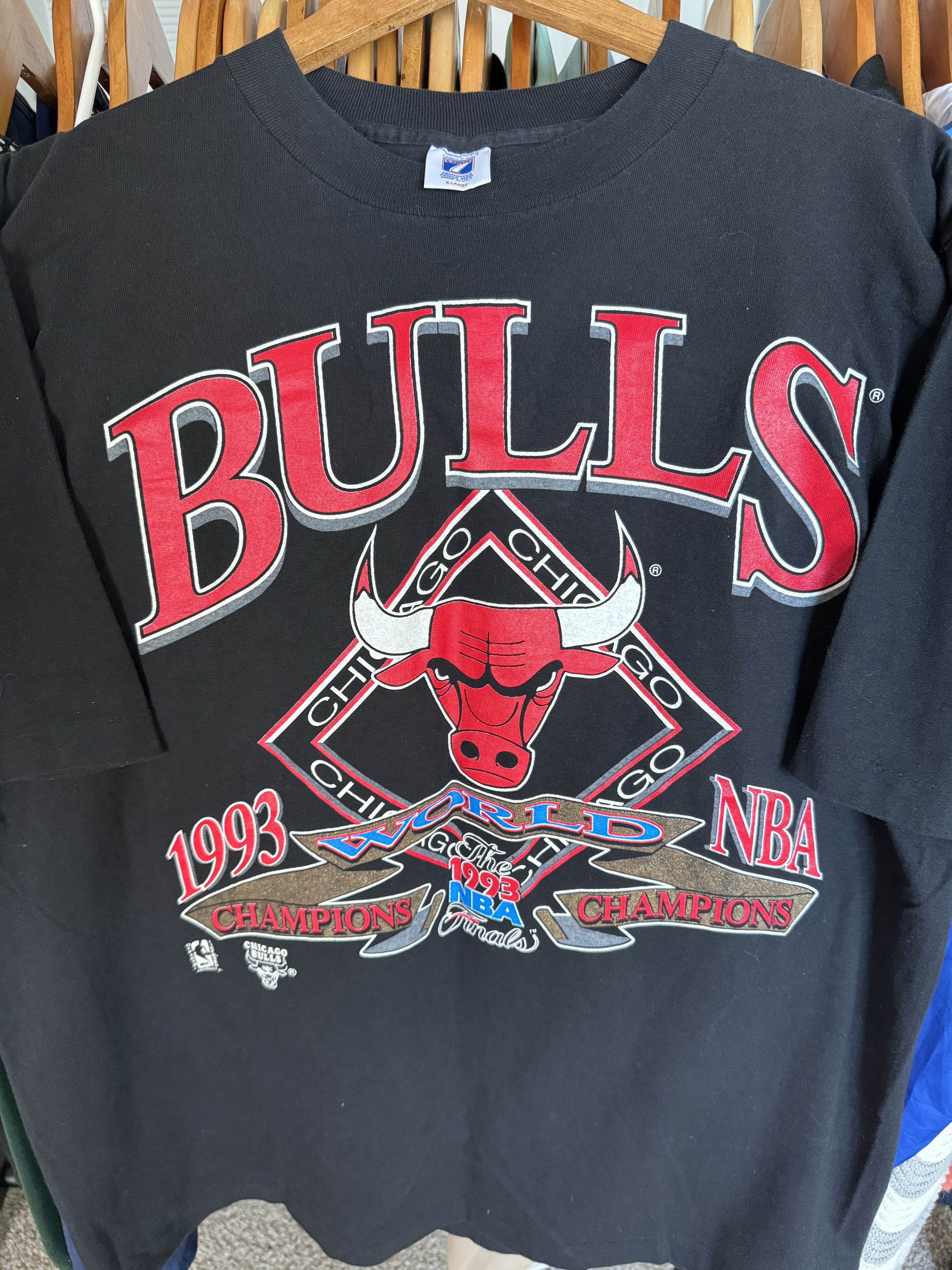 Image of Chicago Bulls x Vintage Perfect 1993 Bulls Nba Champions Tee XL in Black, Men's