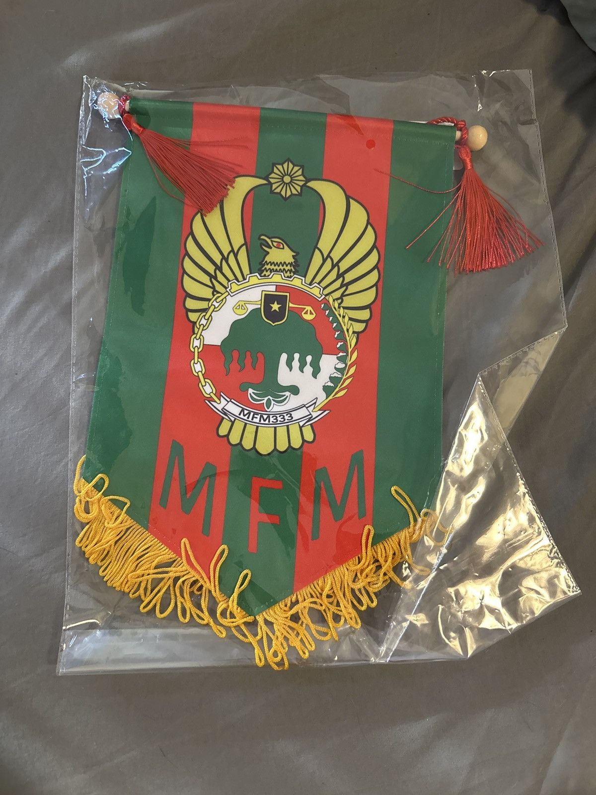murd333r.fm Murd333r.fm pennant RARE* Size ONE SIZE - 1 Thumbnail