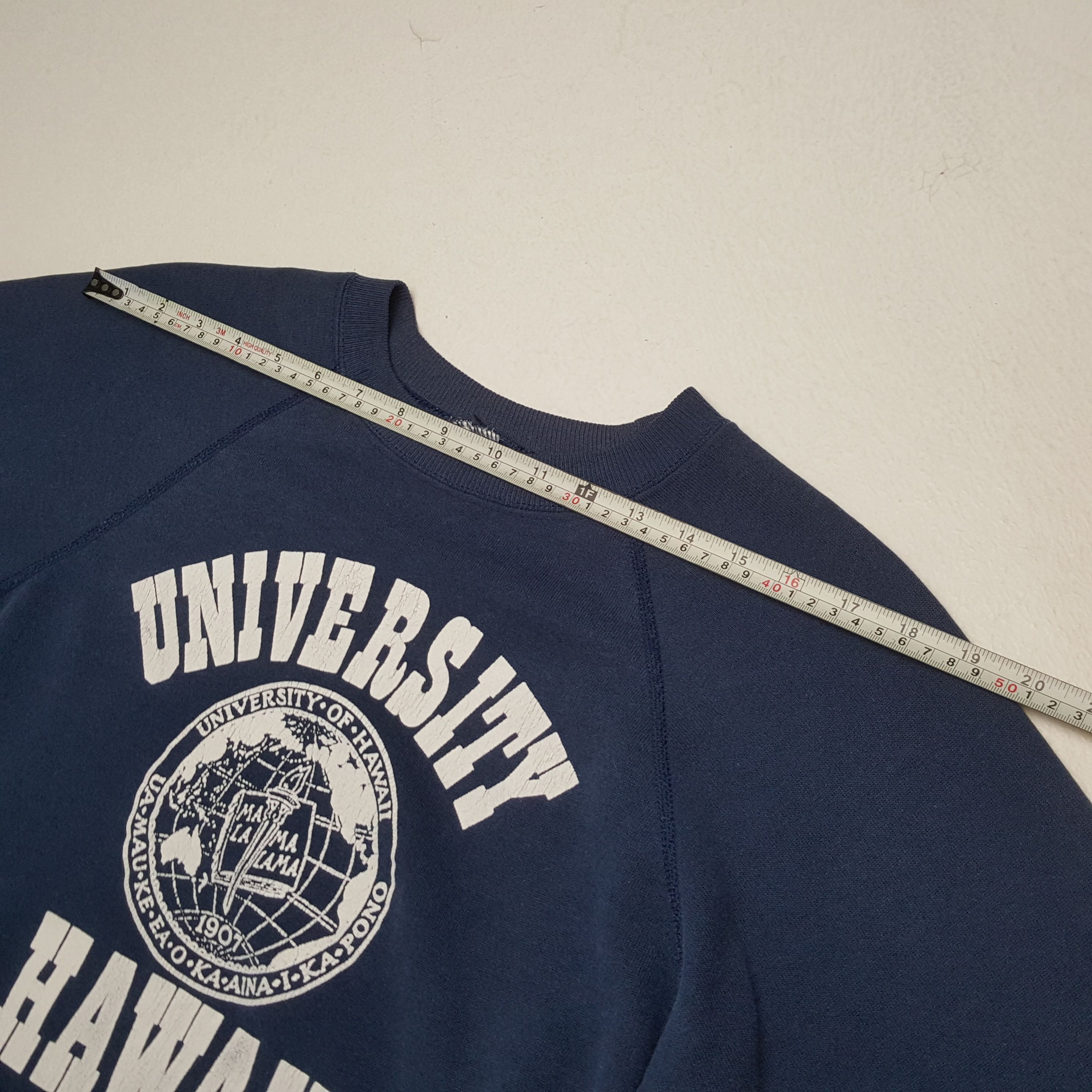 Vintage UNIVERSITY OF HAWAII Streetwear Style Vintage Sweatshirt Size US S / EU 44-46 / 1 - 4 Thumbnail