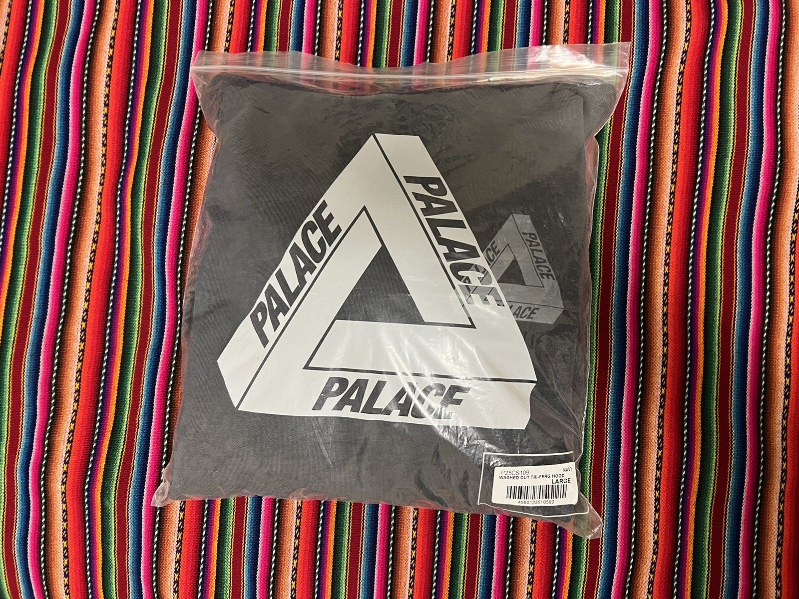 Palace Palace Washed Out Tri-Ferg ‘Navy’ Size US L / EU 52-54 / 3 - 2 Thumbnail
