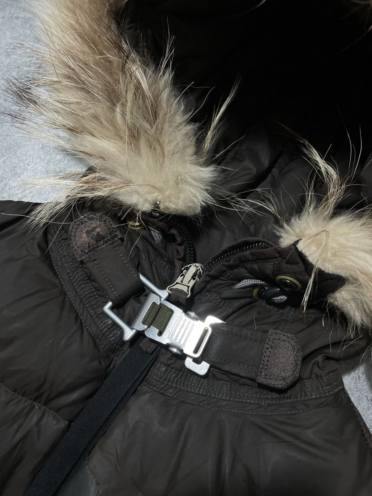 Parajumpers Parajumpers long puffer fur jacket military 2000s rare Size US L / EU 52-54 / 3 - 14 Thumbnail