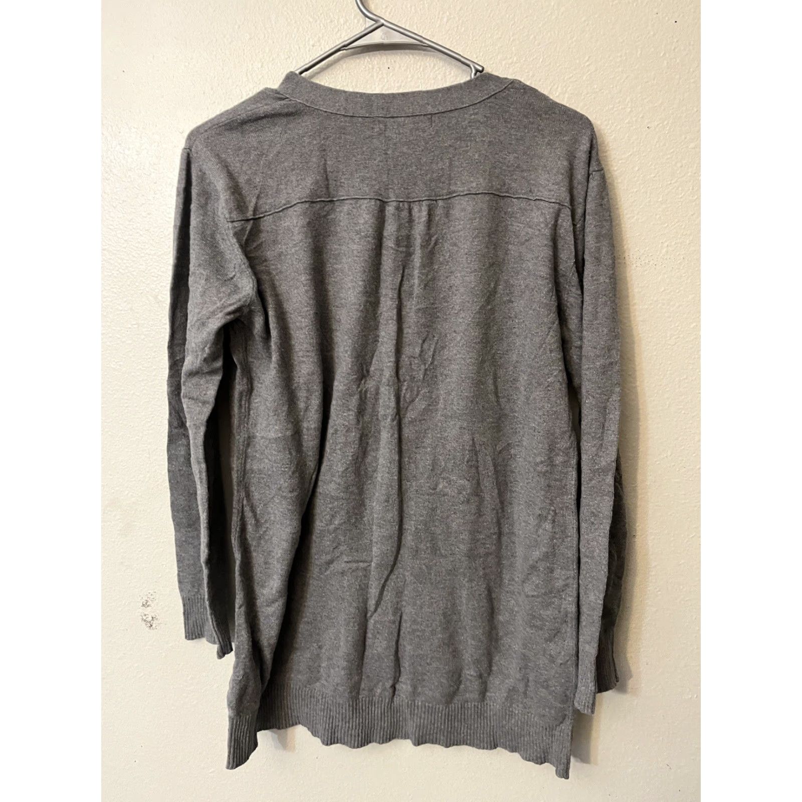 Banana Republic Banana Republic Sweater Cardigan Long Sleeve Womens Size Medium Gray V Neck Size M / US 6-8 / IT 42-44 - 3 Thumbnail