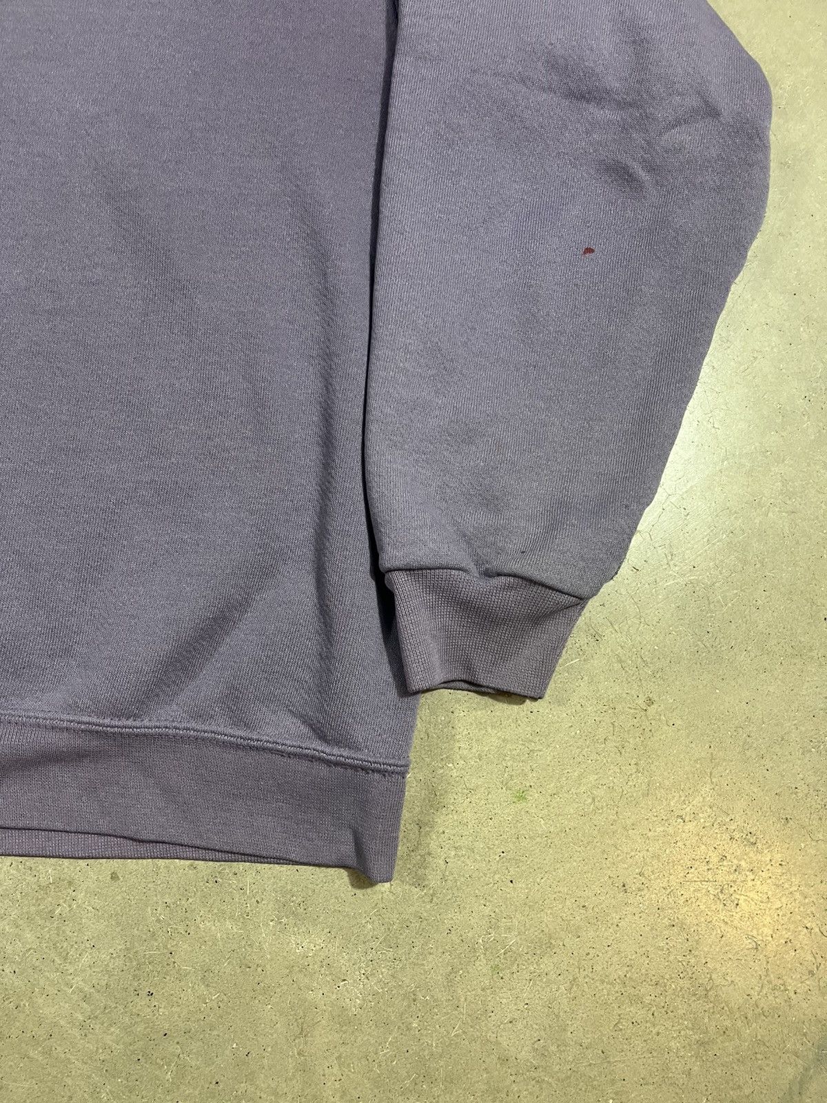 Vintage Vintage Maine Crewneck Sweatshirt Faded Purple Size US L / EU 52-54 / 3 - 5 Thumbnail