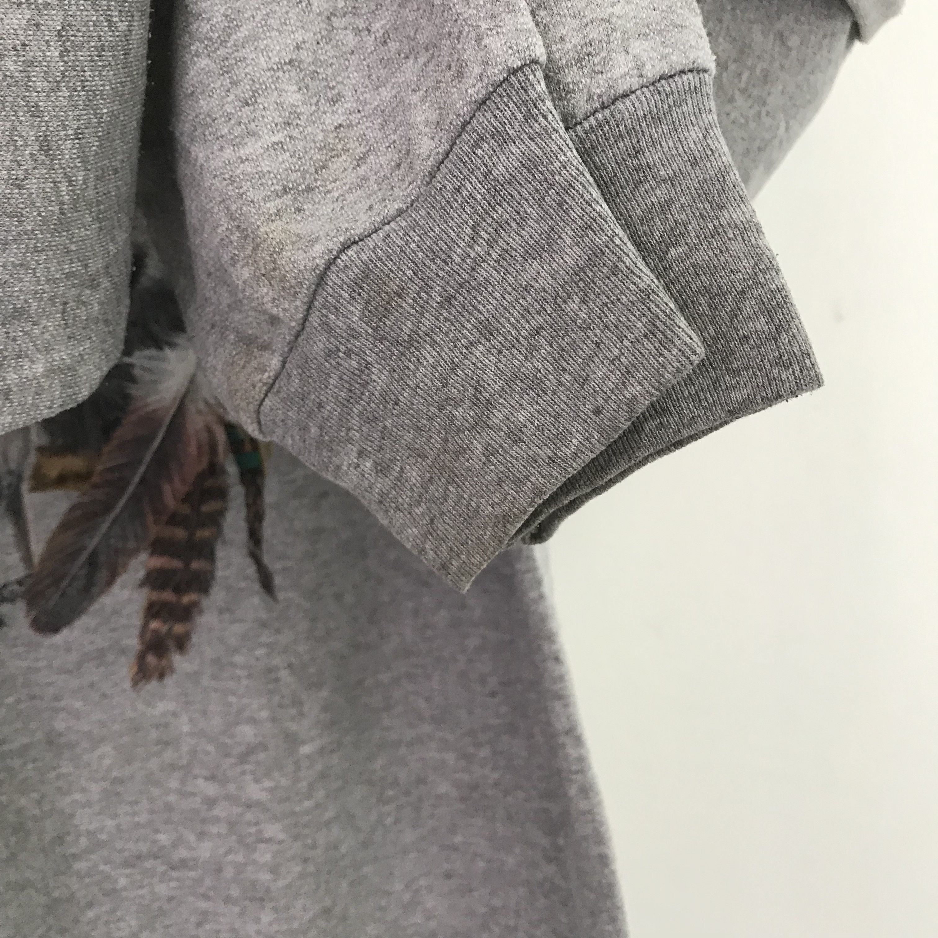 Vintage Vintage Wildlife Wolf Gray Sweatshirt Small Wolf - 564 Size US S / EU 44-46 / 1 - 5 Thumbnail