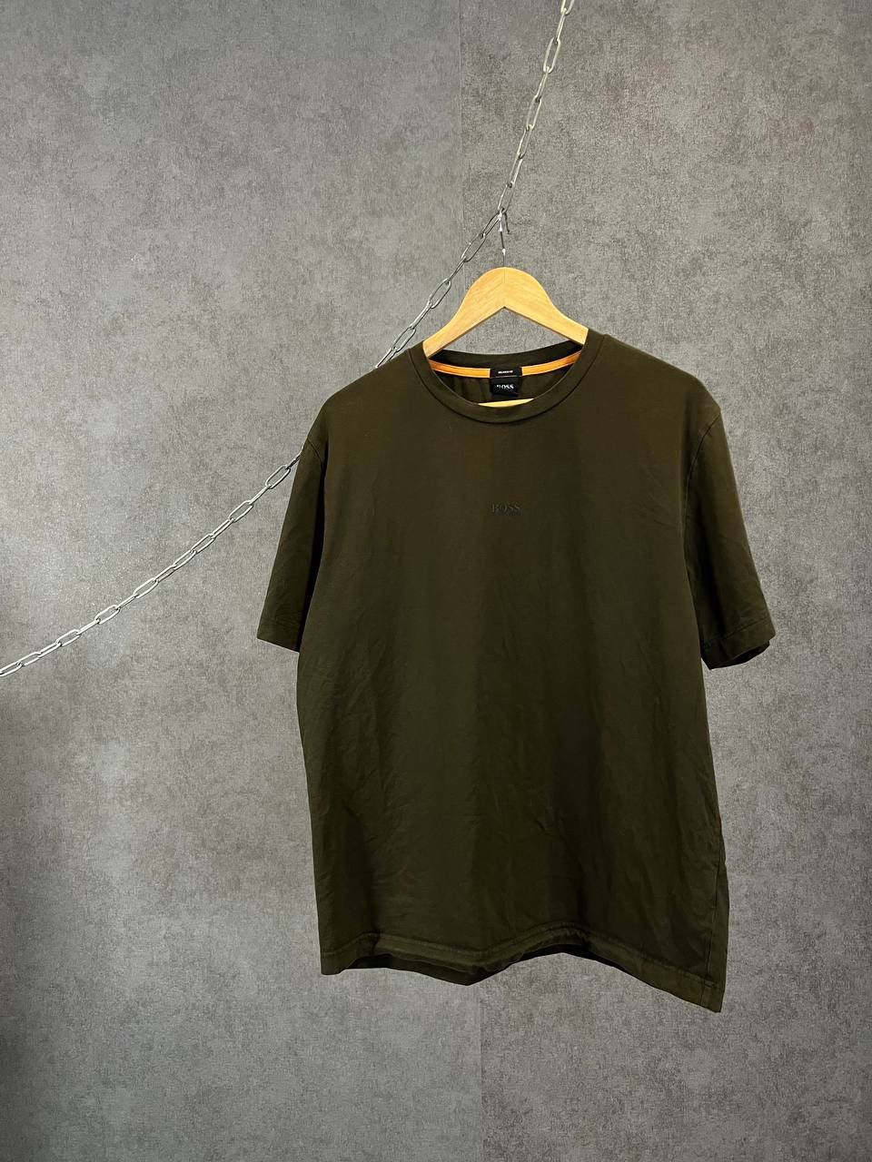 Designer × Hugo Boss Hugo Boss designer center logo tee Size US XL / EU 56 / 4 - 1 Thumbnail